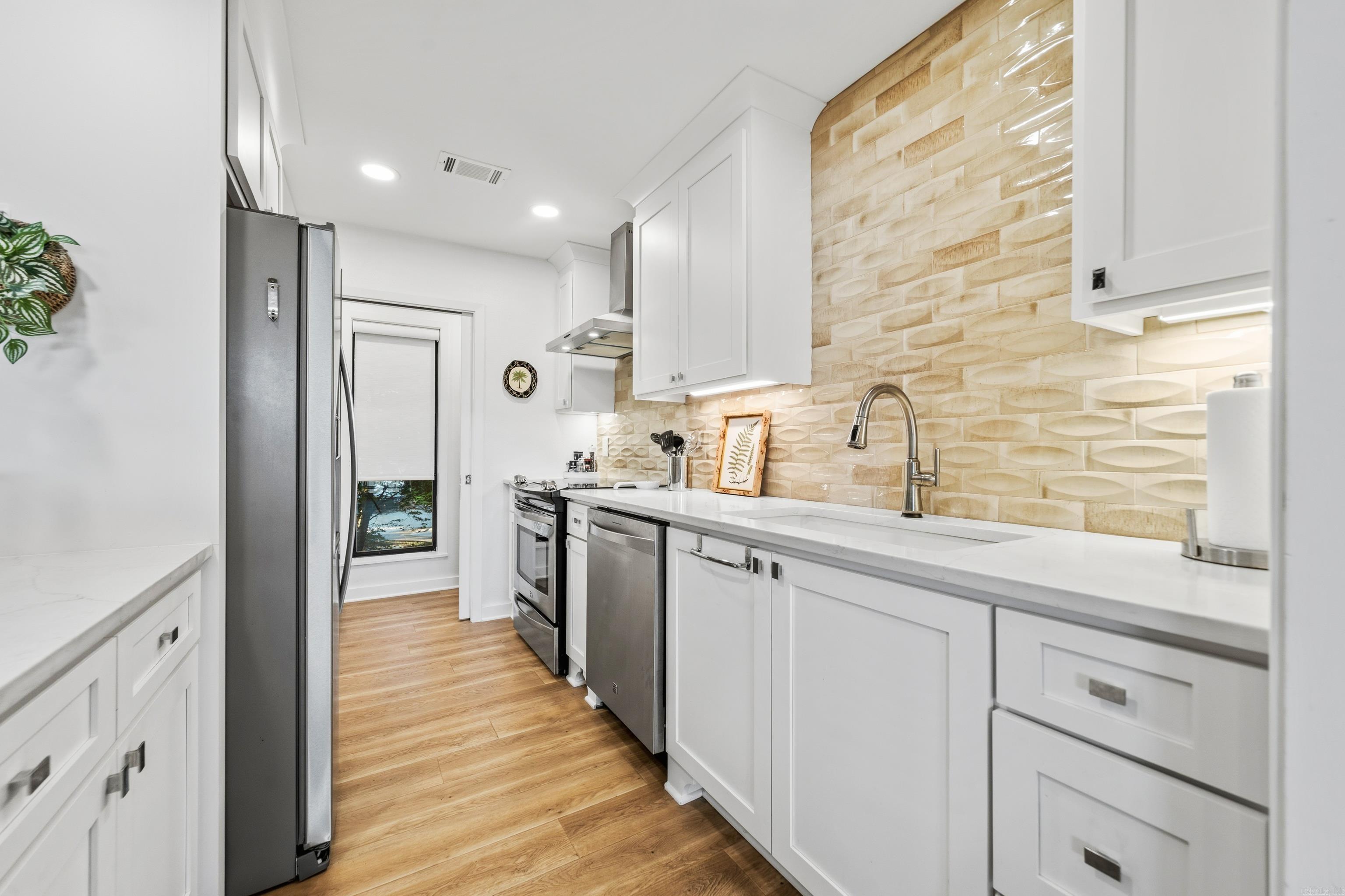 304 Lookout Point Unit: A4