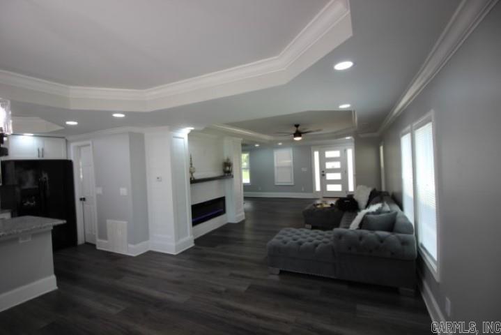 410 Barnes Street