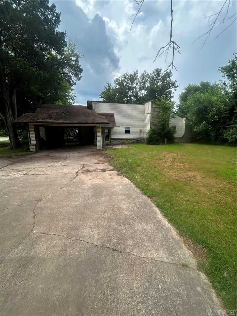 1341 S Tampa