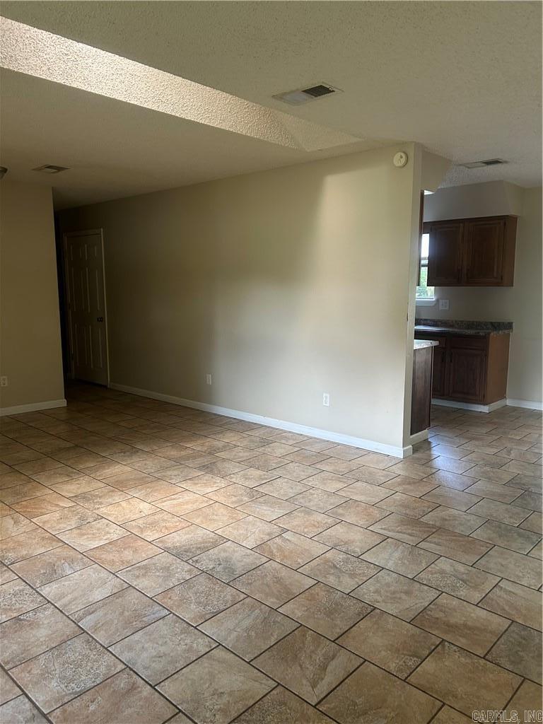 1341 S Tampa