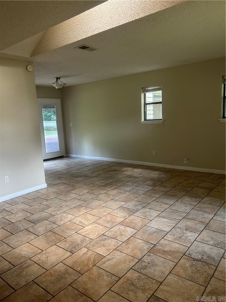 1341 S Tampa
