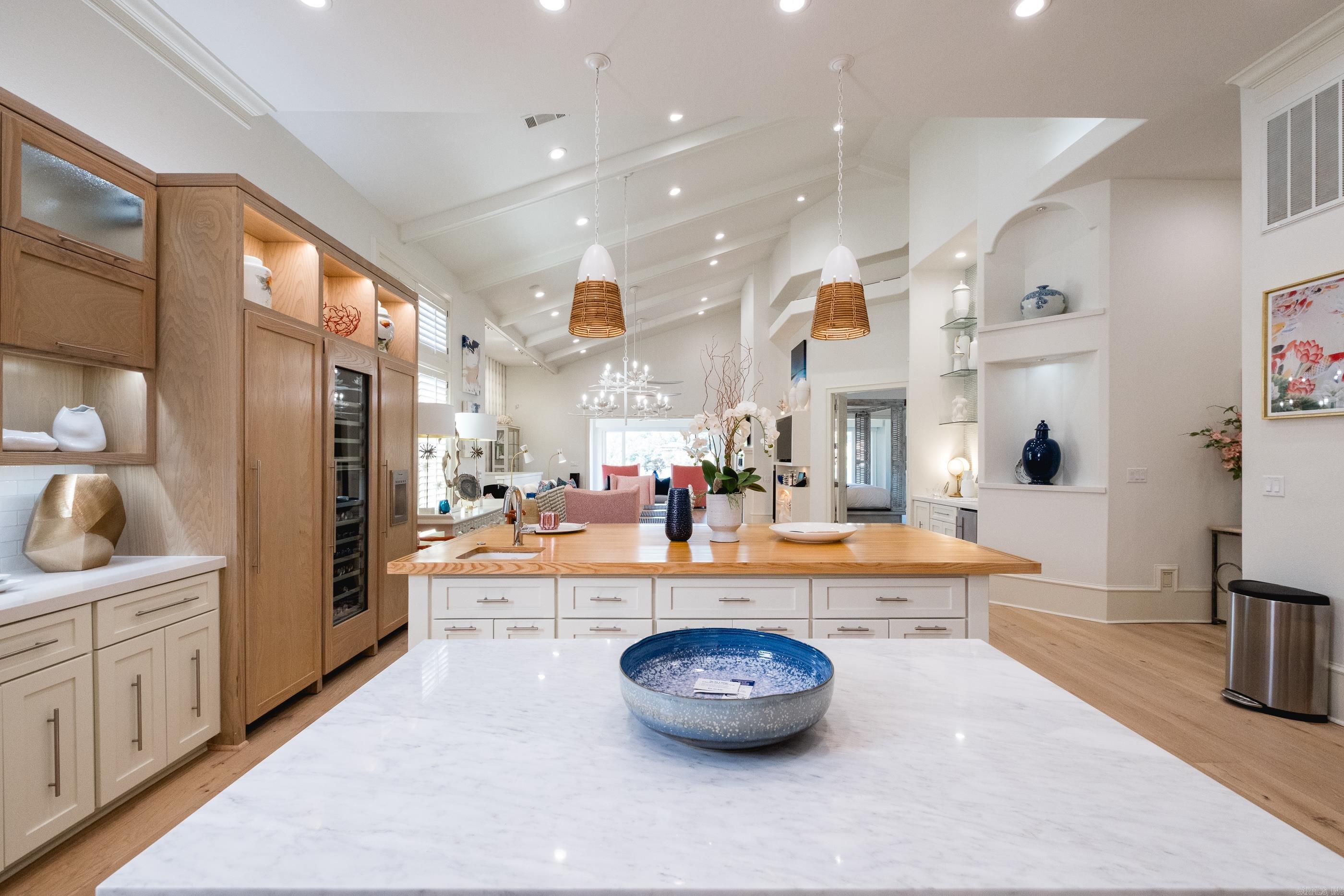 329 Paradise Point