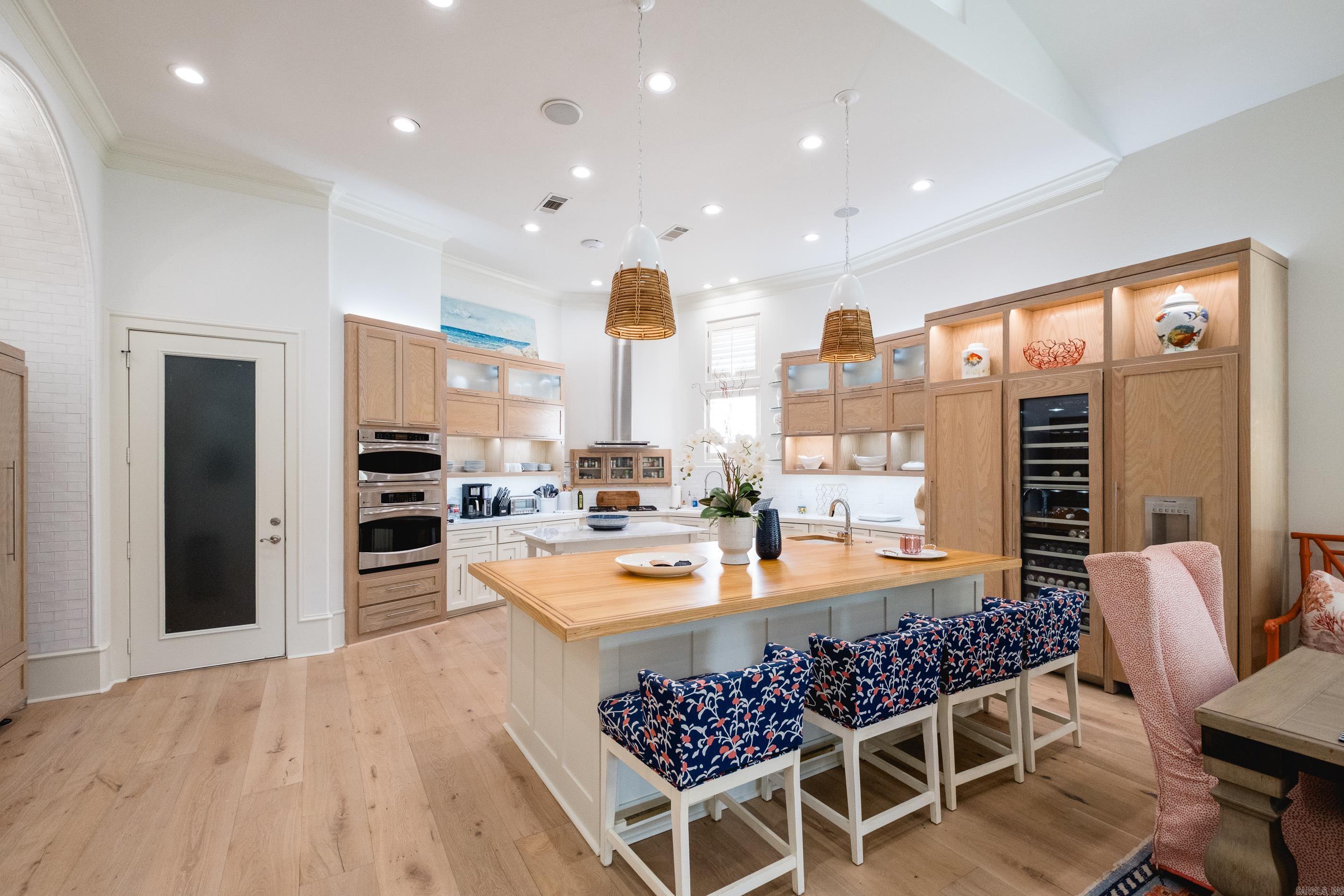 329 Paradise Point