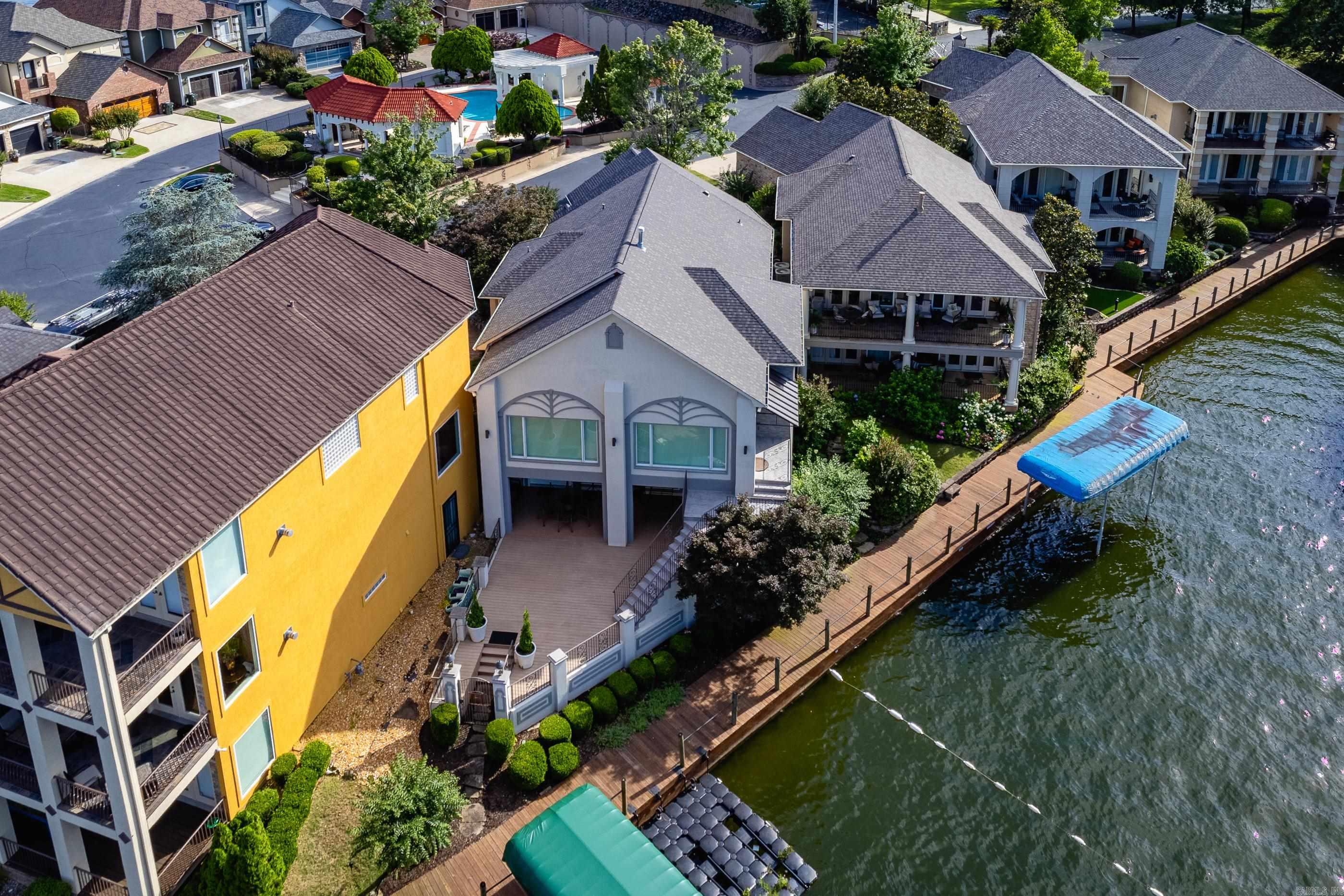329 Paradise Point