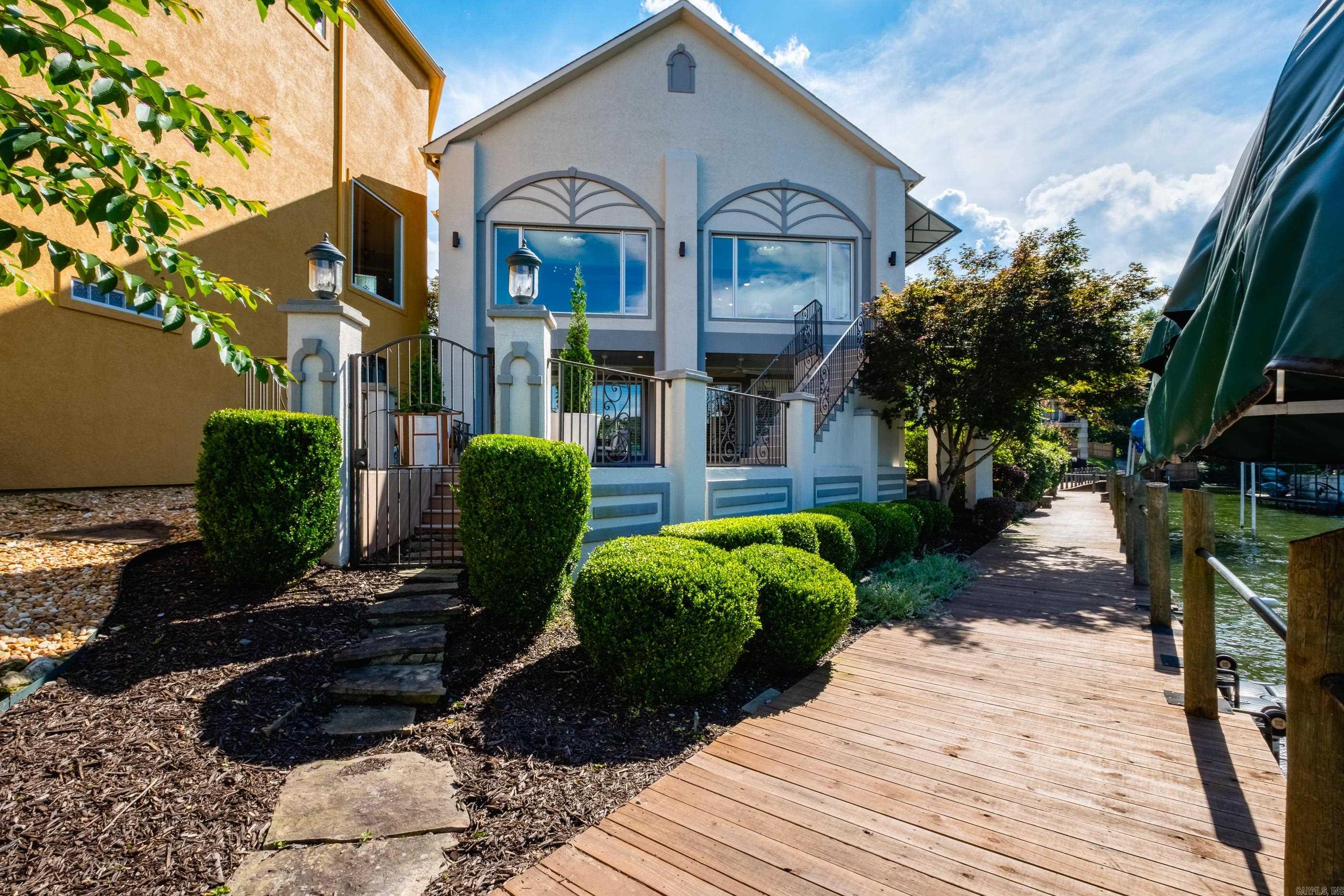 329 Paradise Point