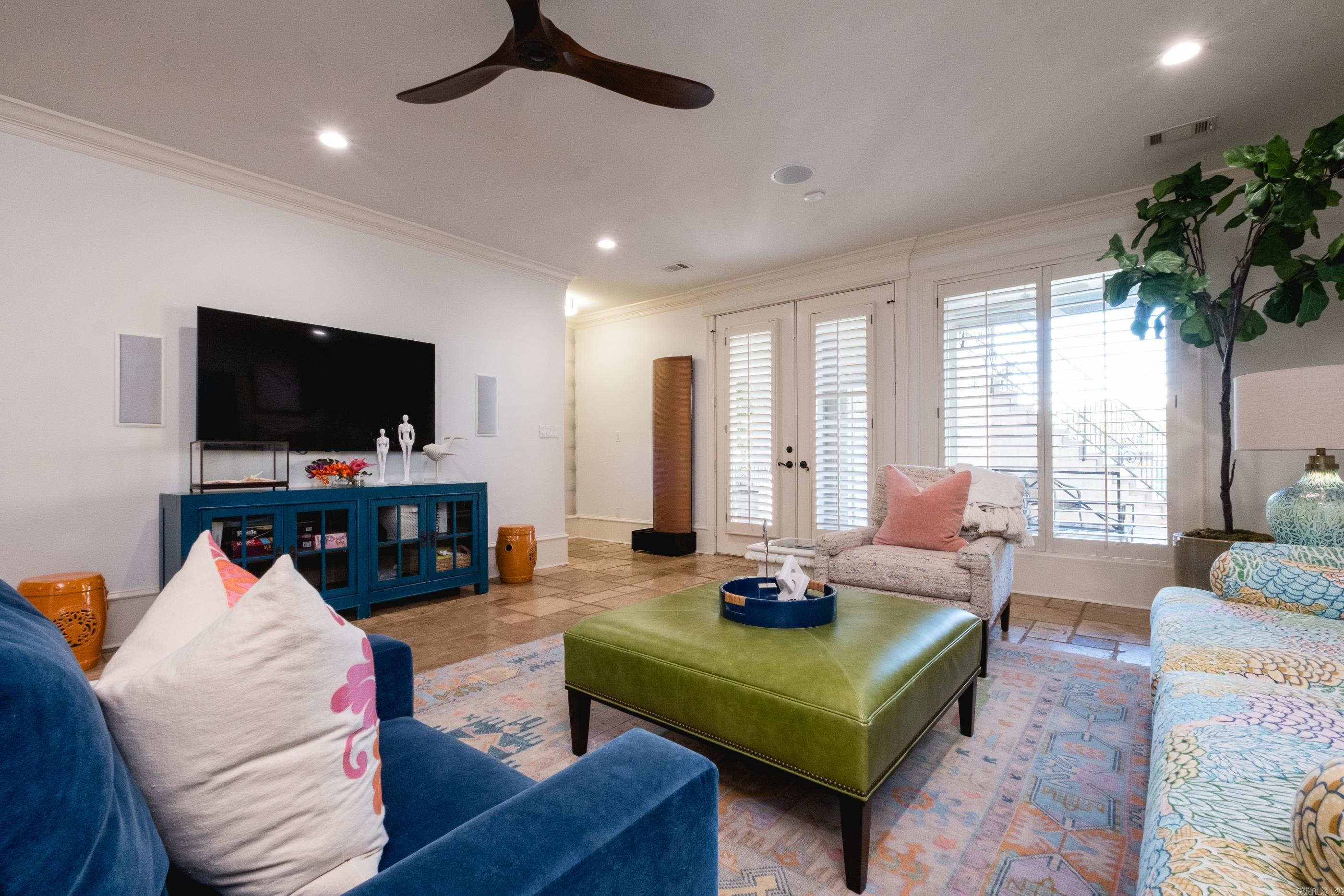 329 Paradise Point