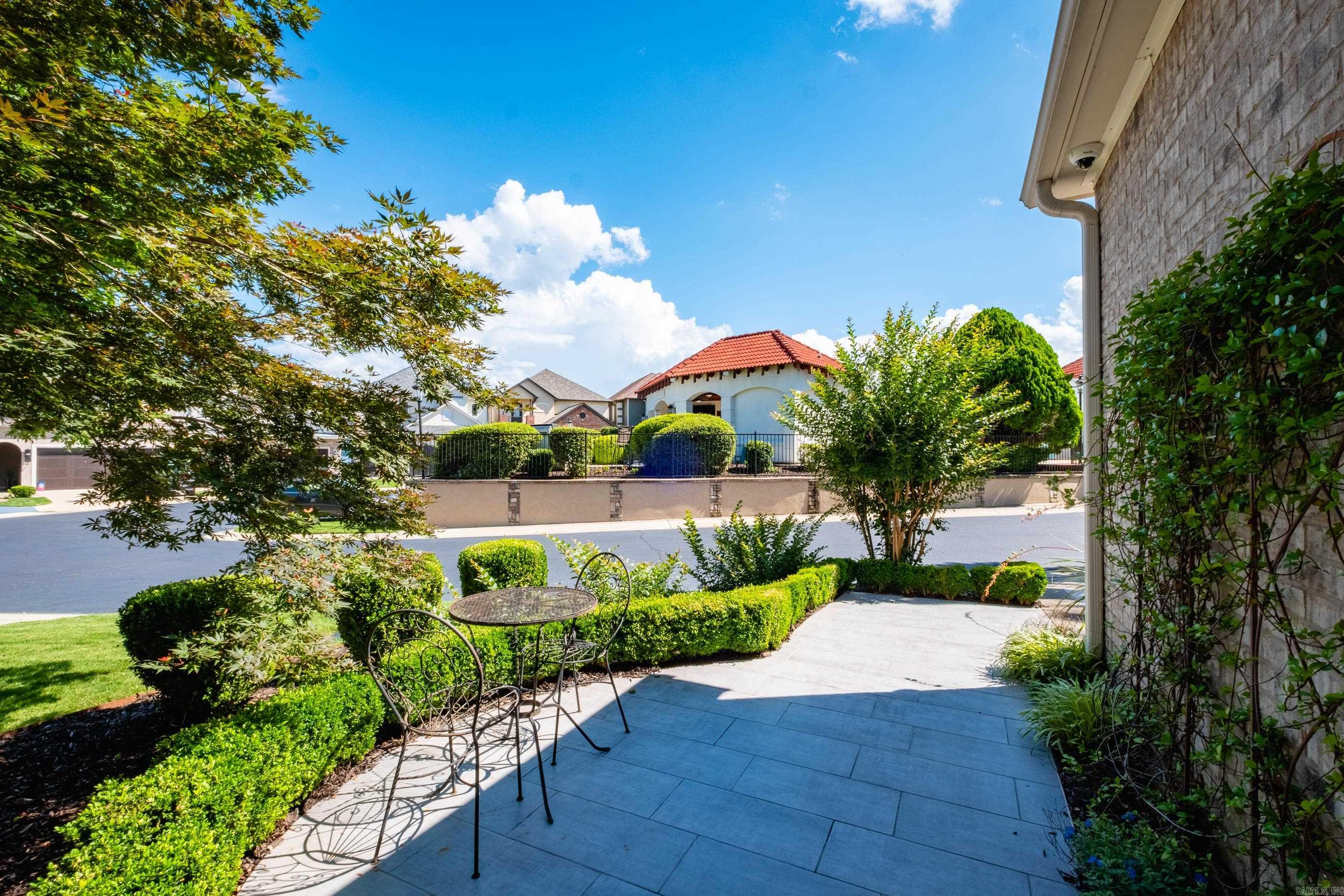329 Paradise Point