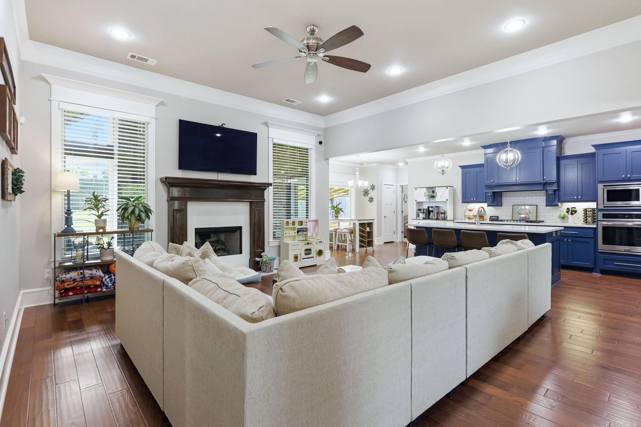 2613 Aberdeen Drive