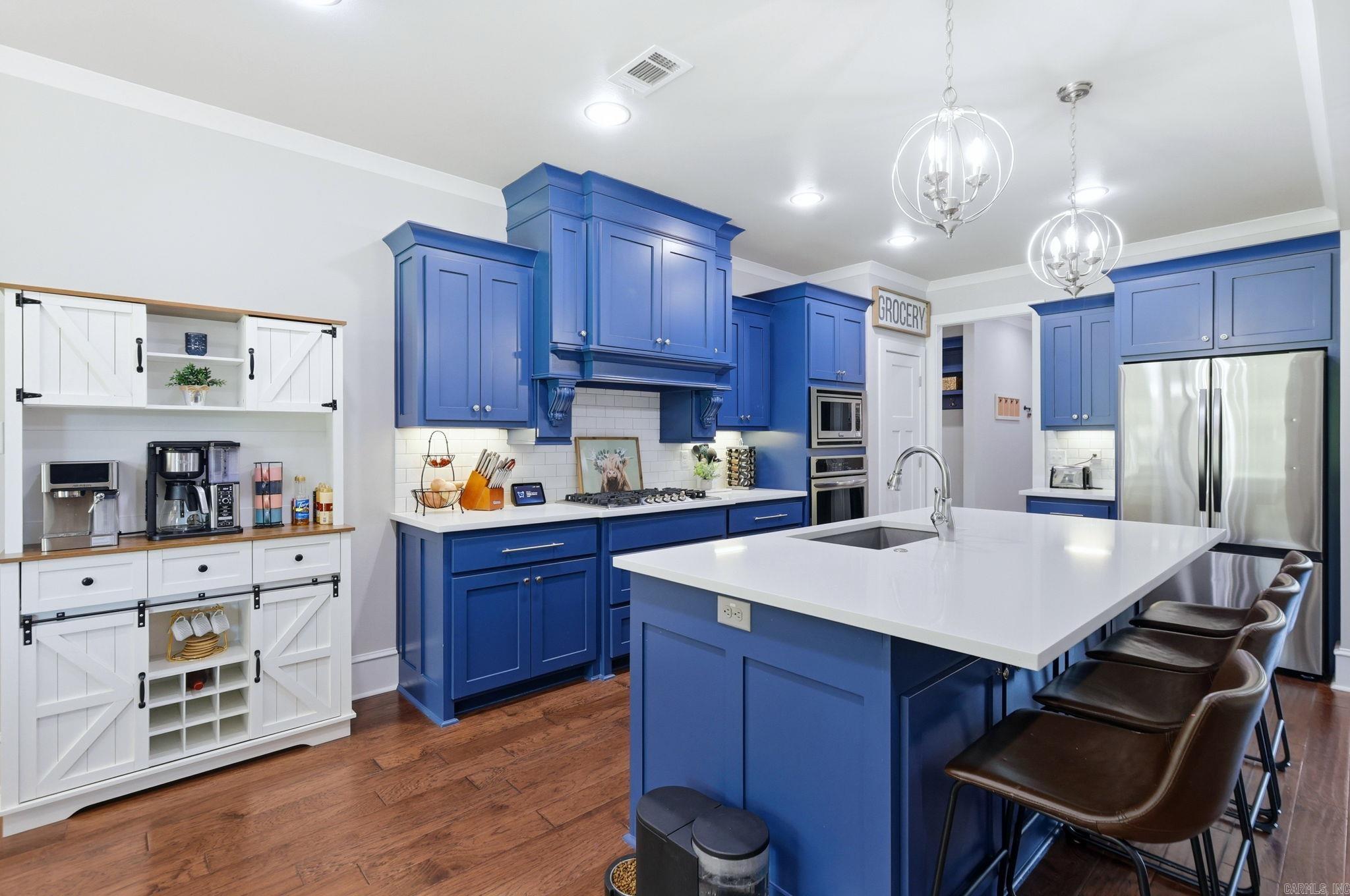 2613 Aberdeen Drive