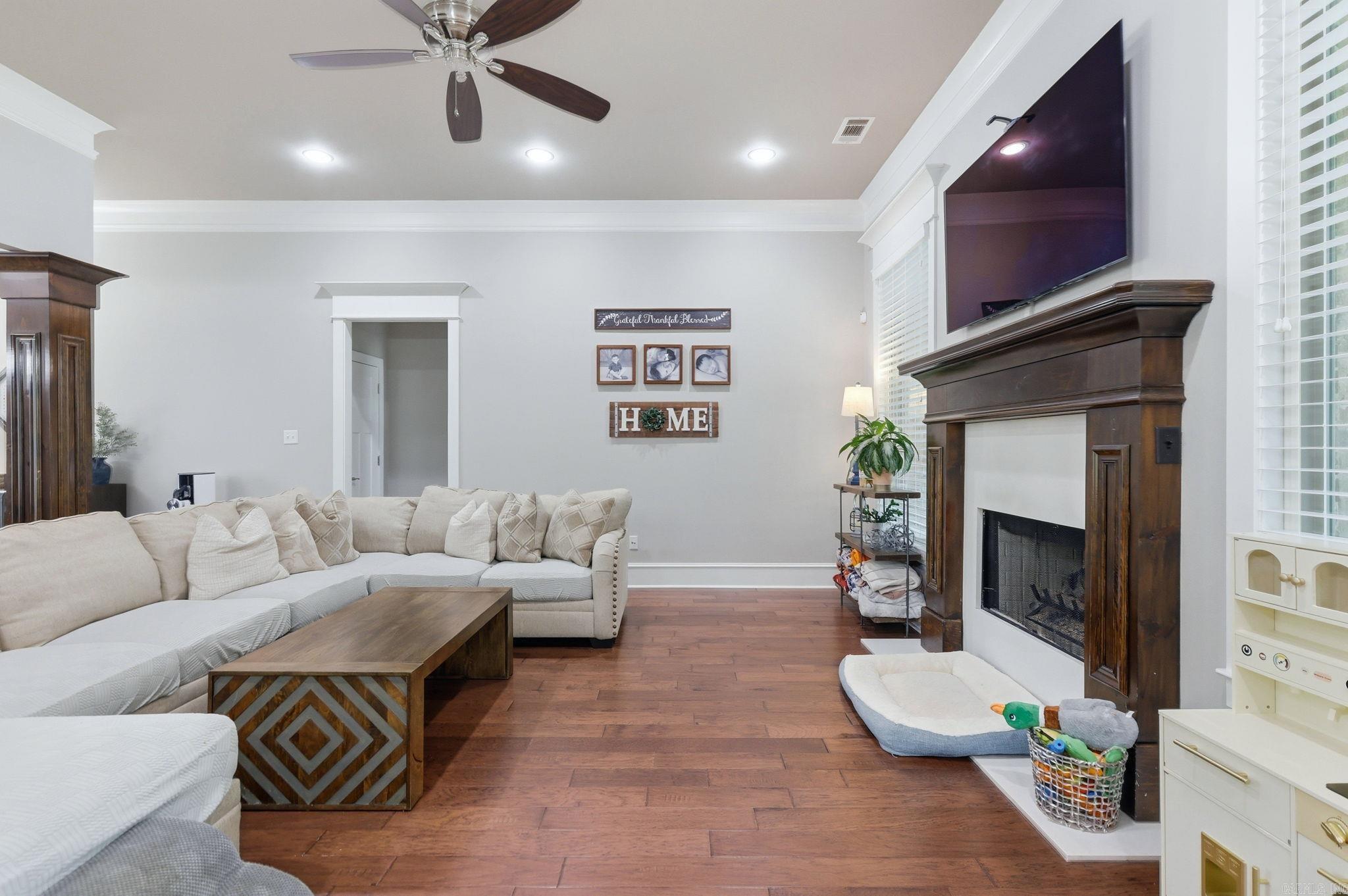 2613 Aberdeen Drive