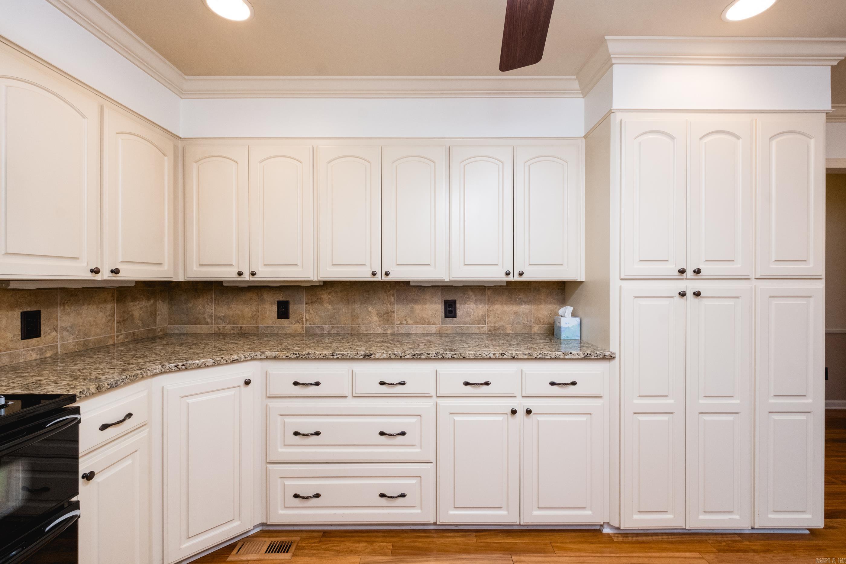 1817 Mill Creek Circle