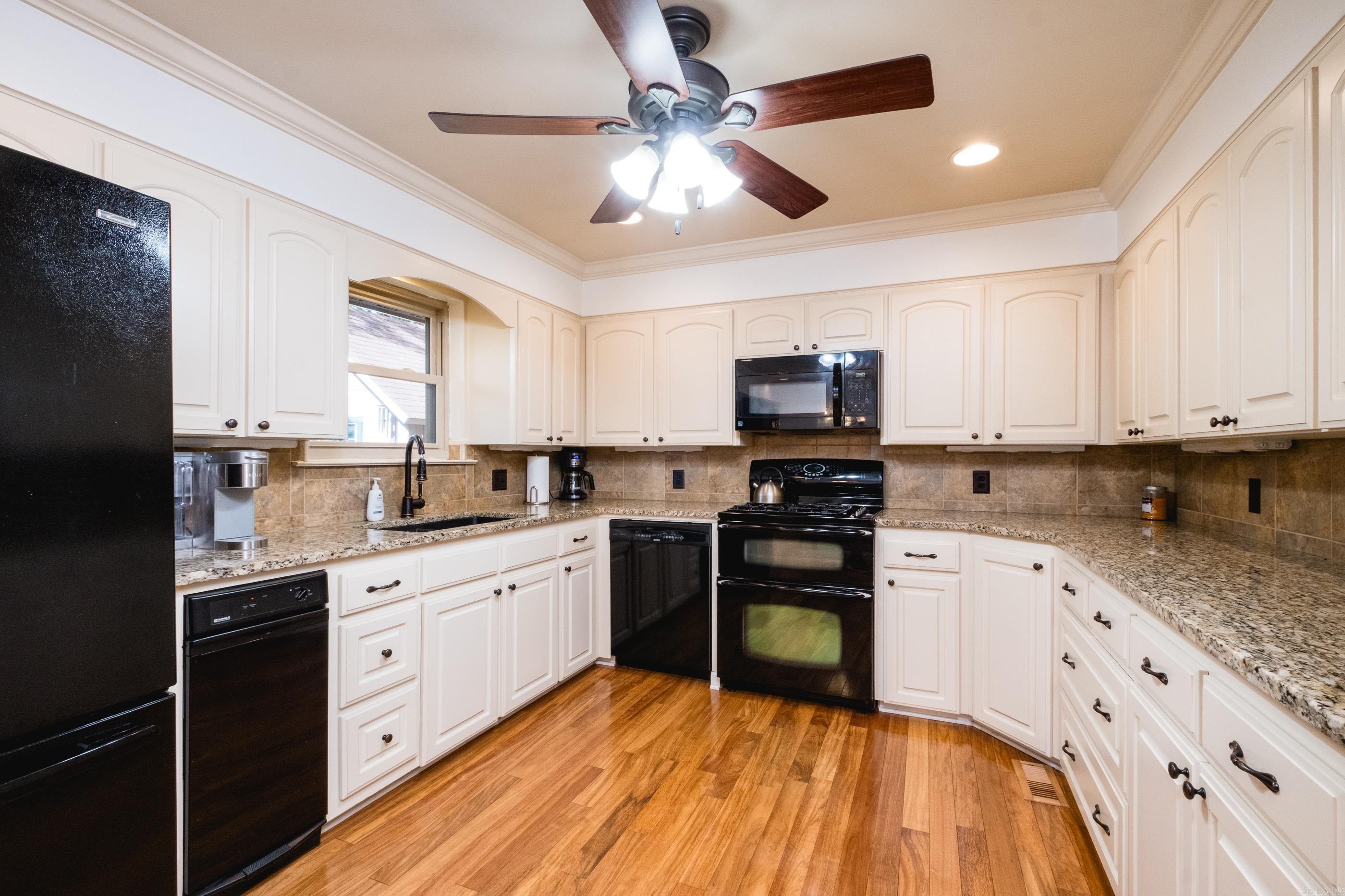 1817 Mill Creek Circle