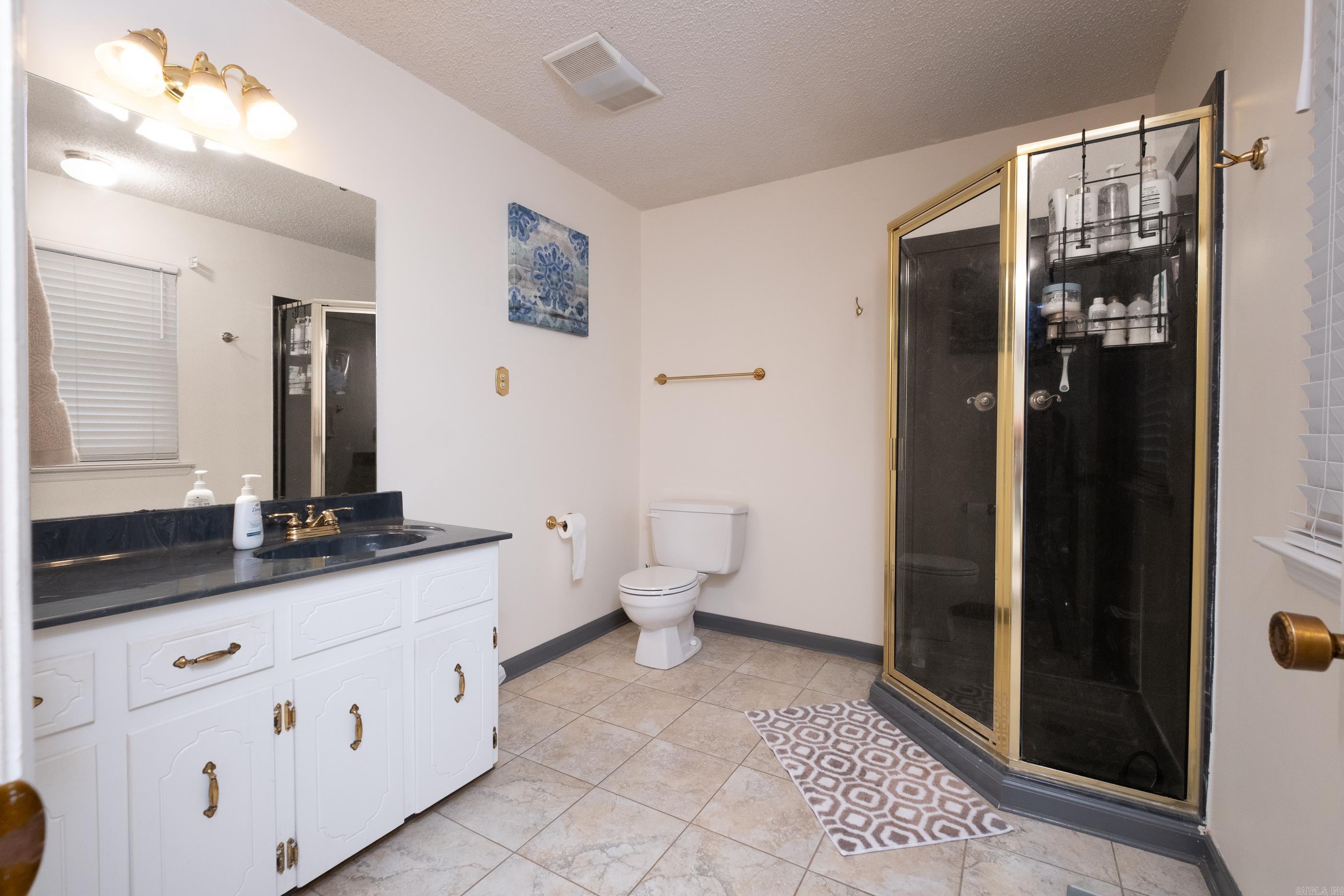 1817 Mill Creek Circle