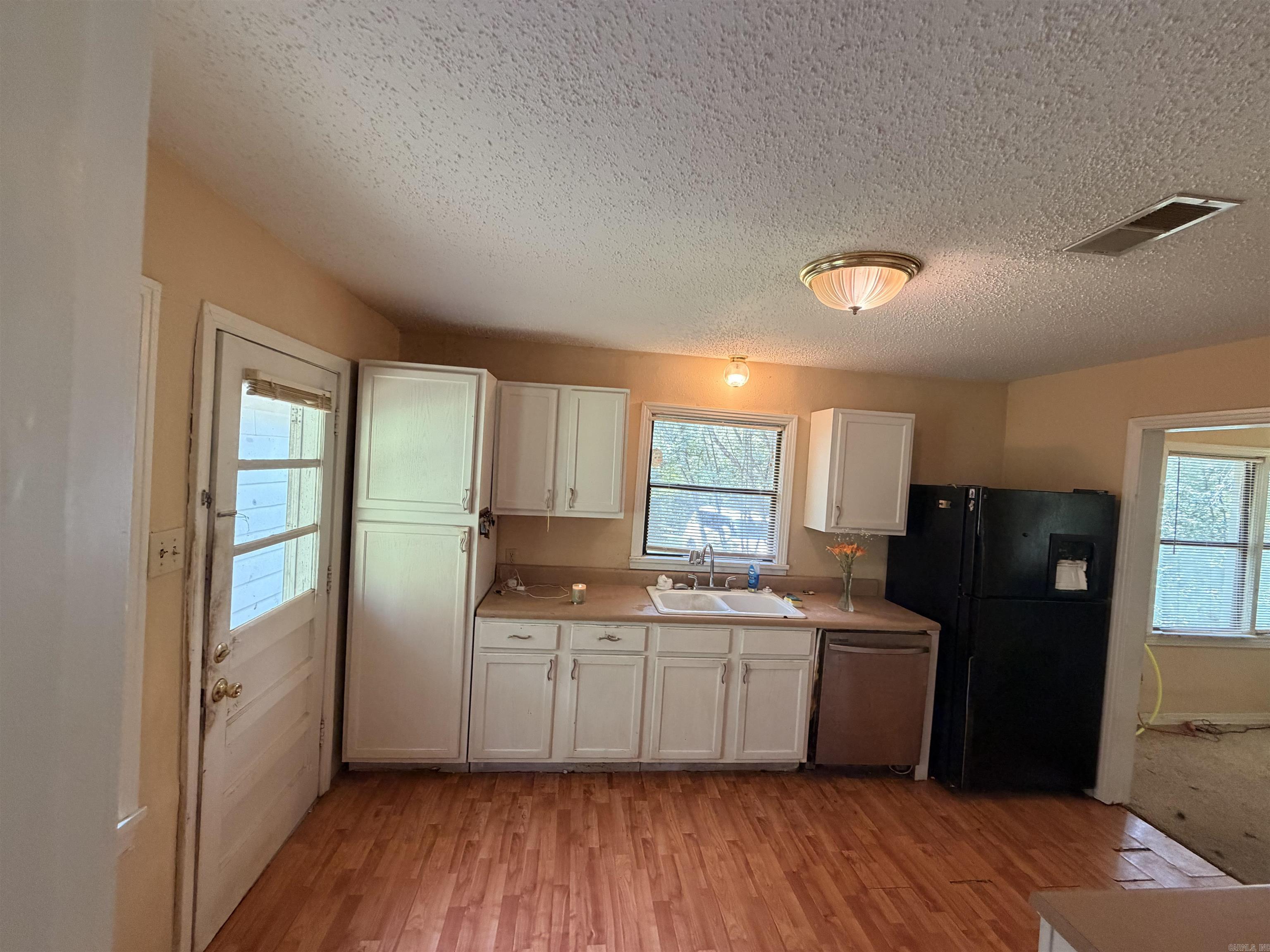 136 Scenic Hill