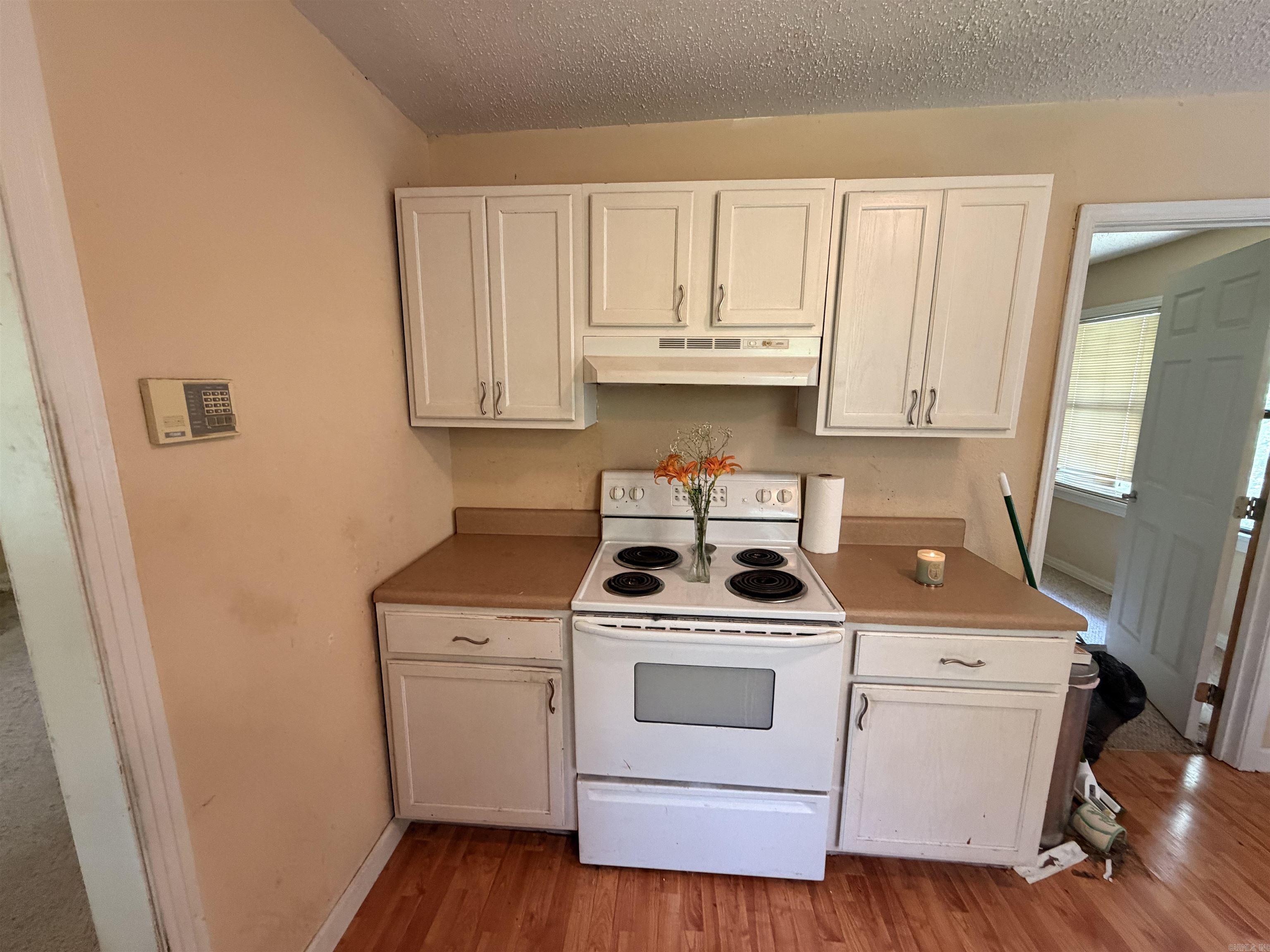 136 Scenic Hill