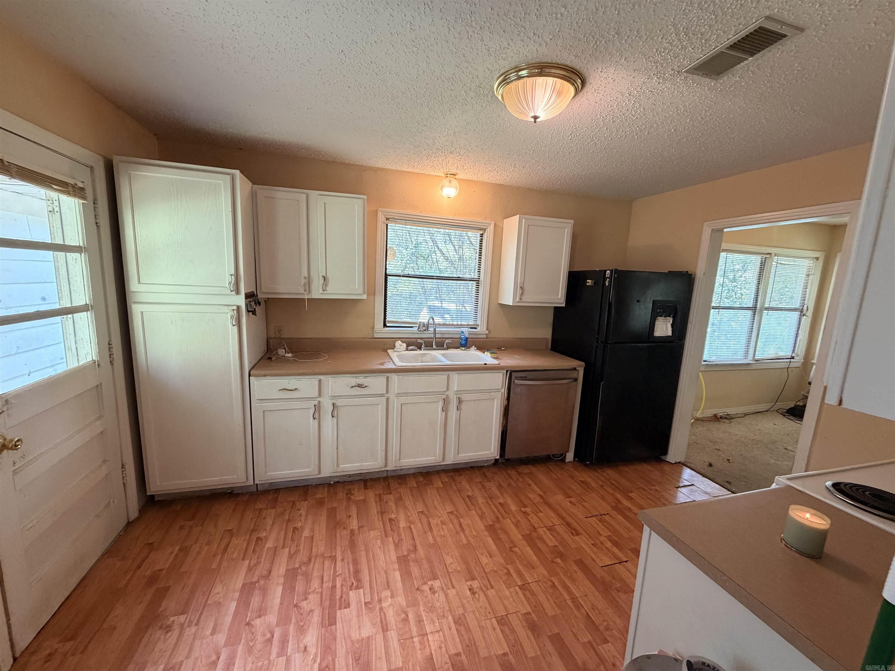 136 Scenic Hill