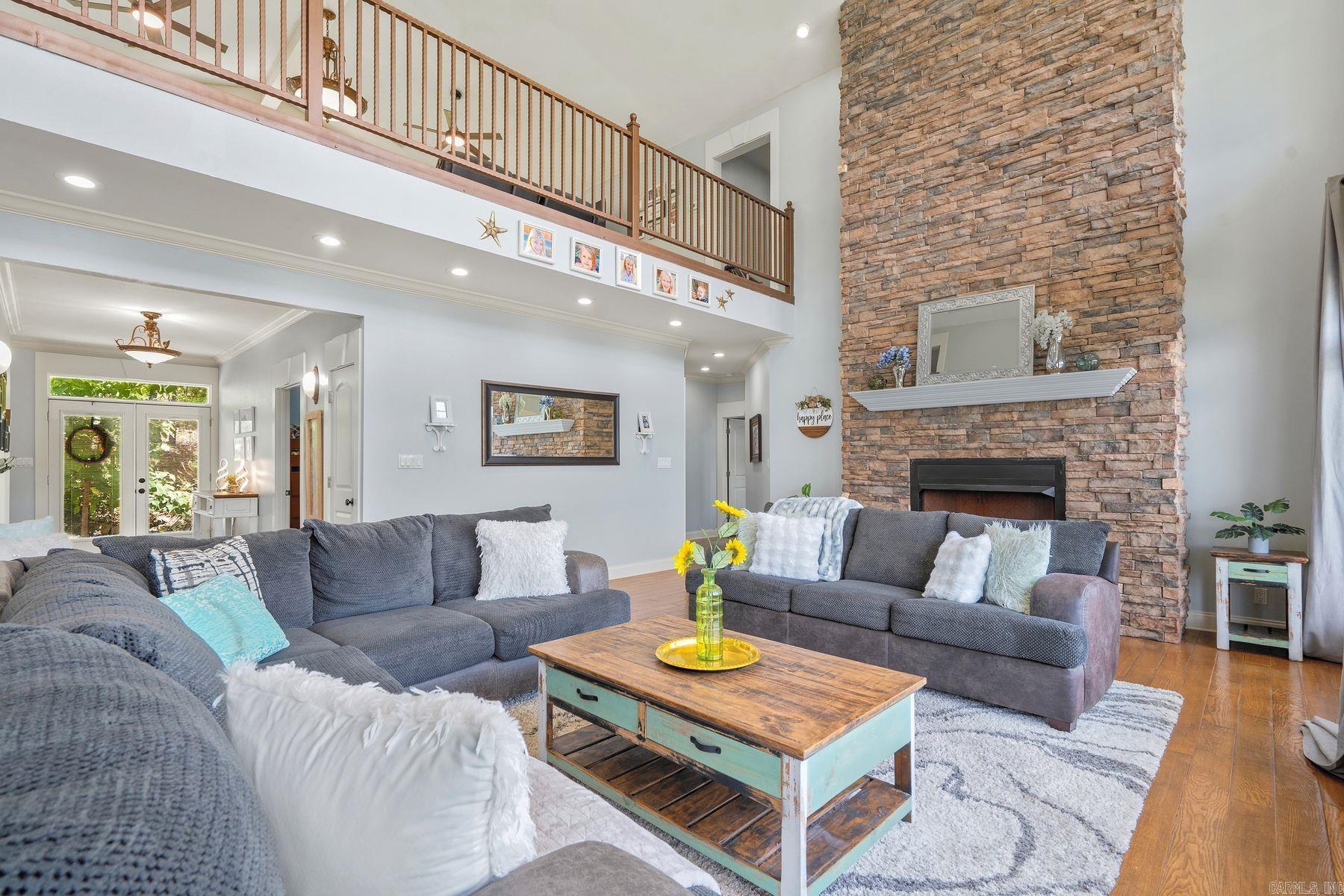 754 Peaceful Valley Road