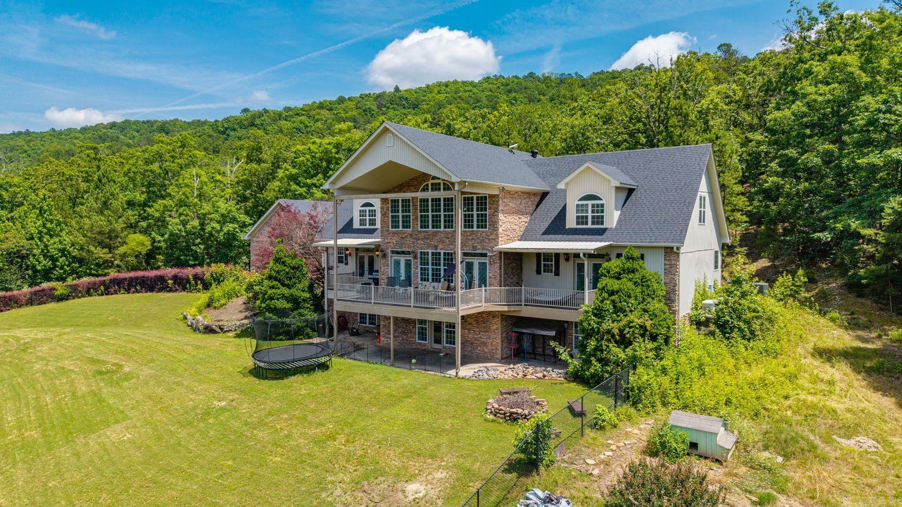 754 Peaceful Valley Road
