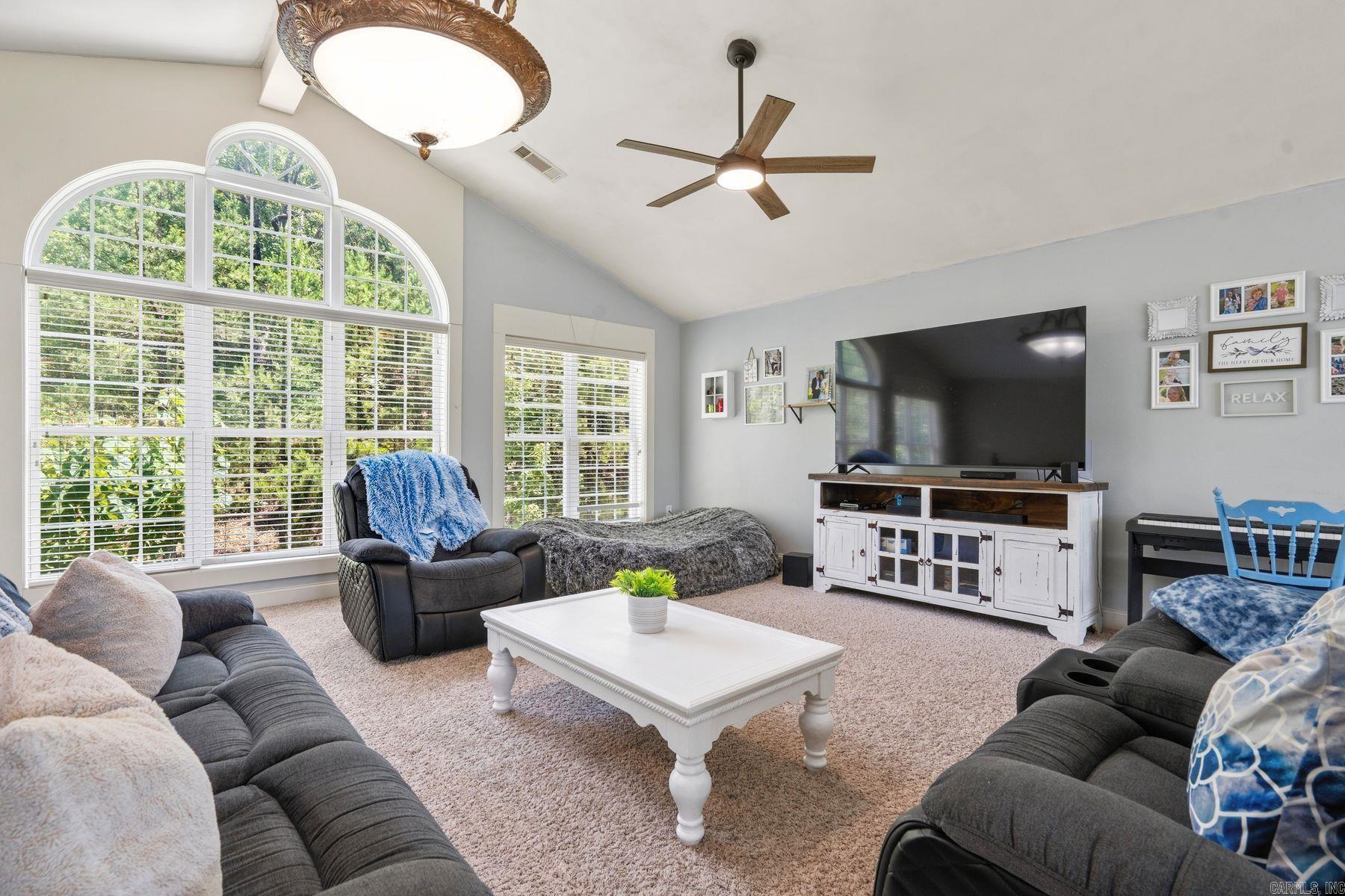 754 Peaceful Valley Road
