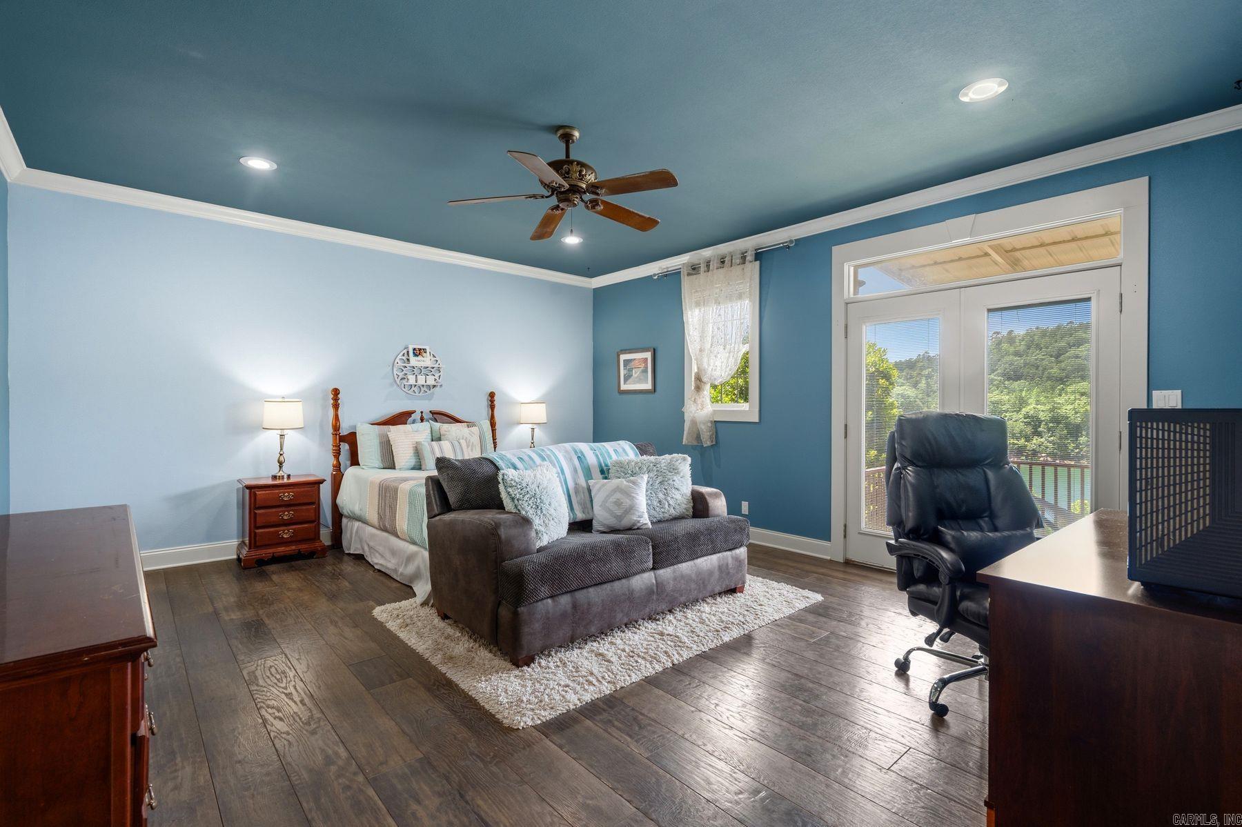 754 Peaceful Valley Road