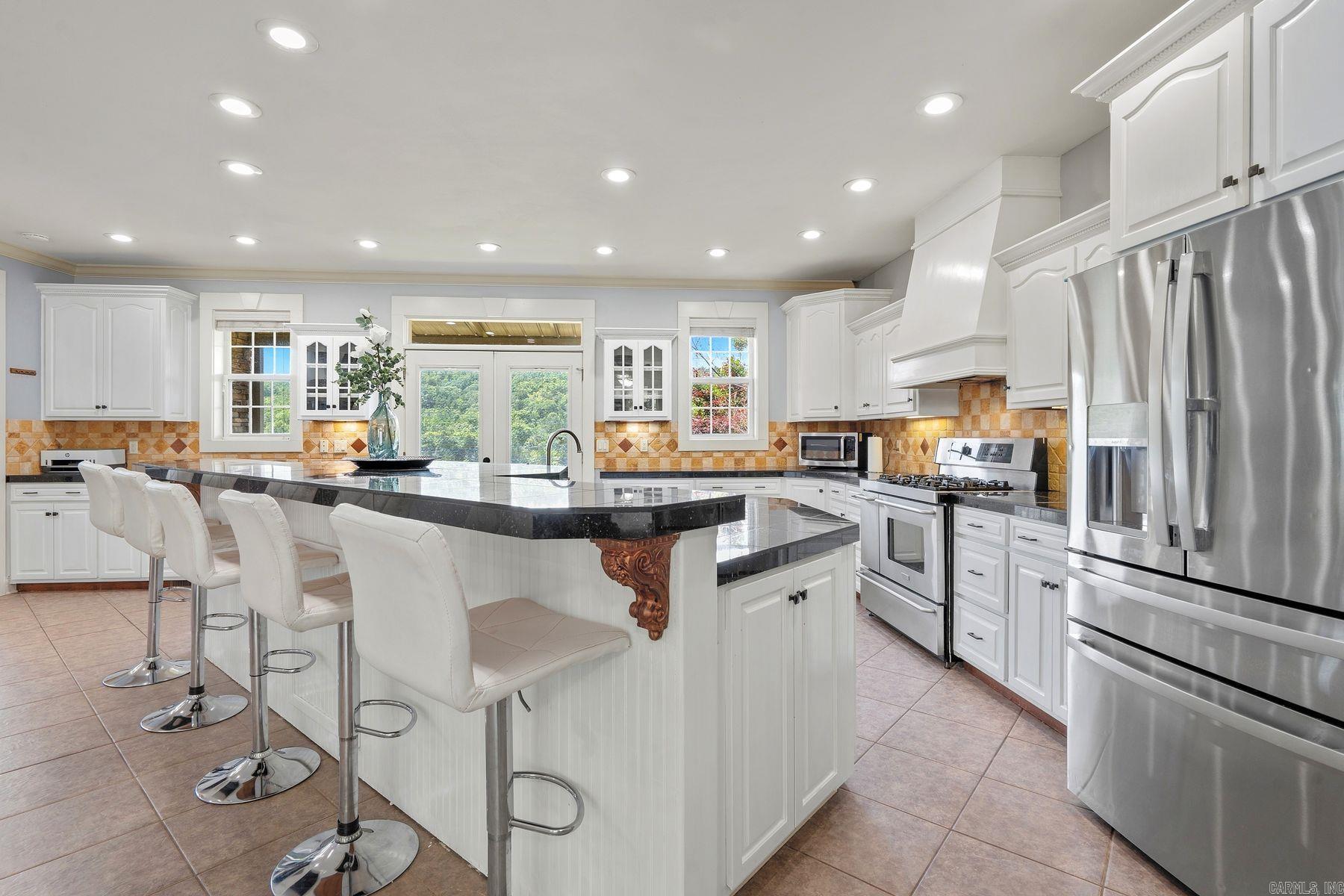 754 Peaceful Valley Road