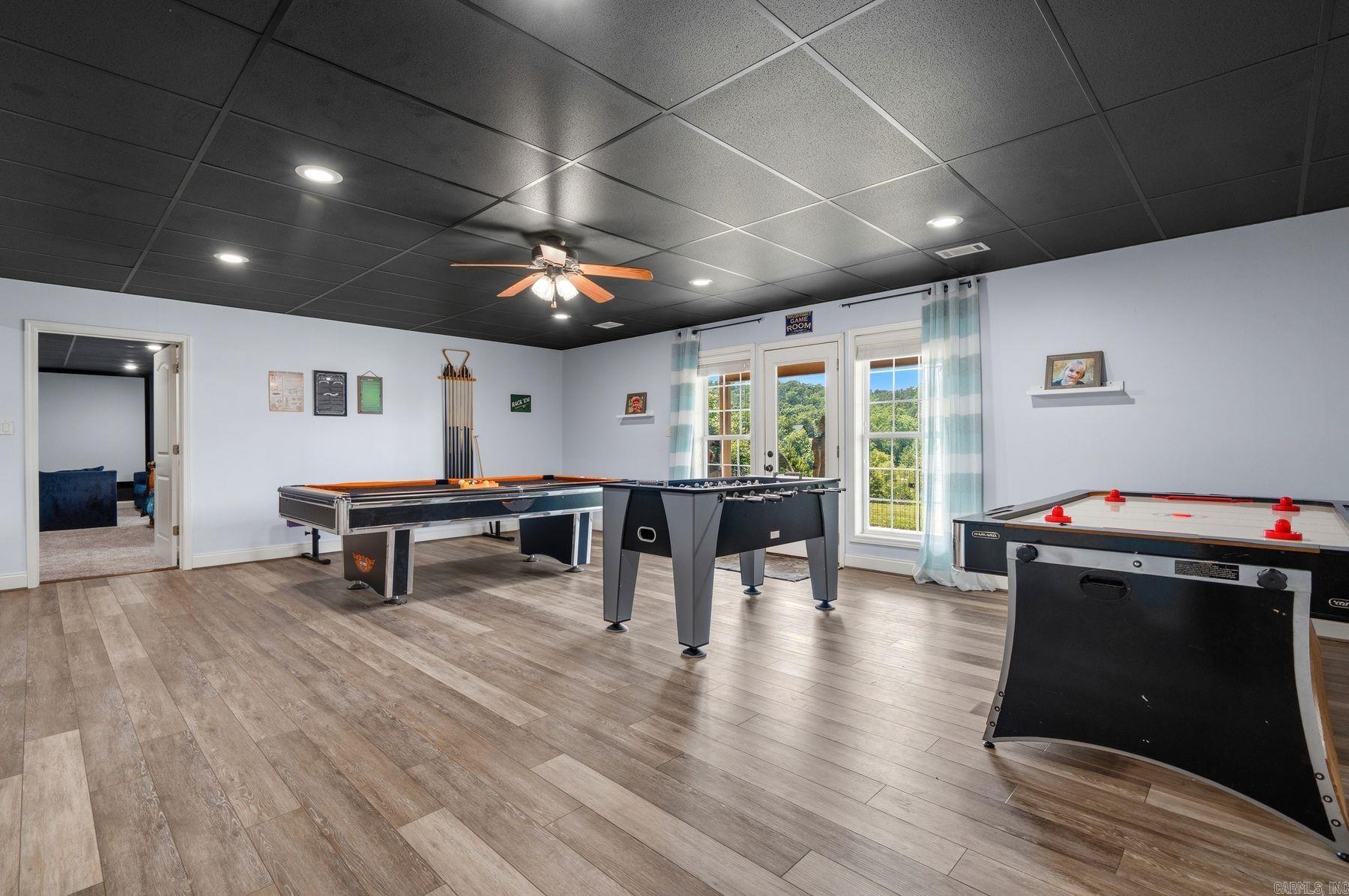754 Peaceful Valley Road