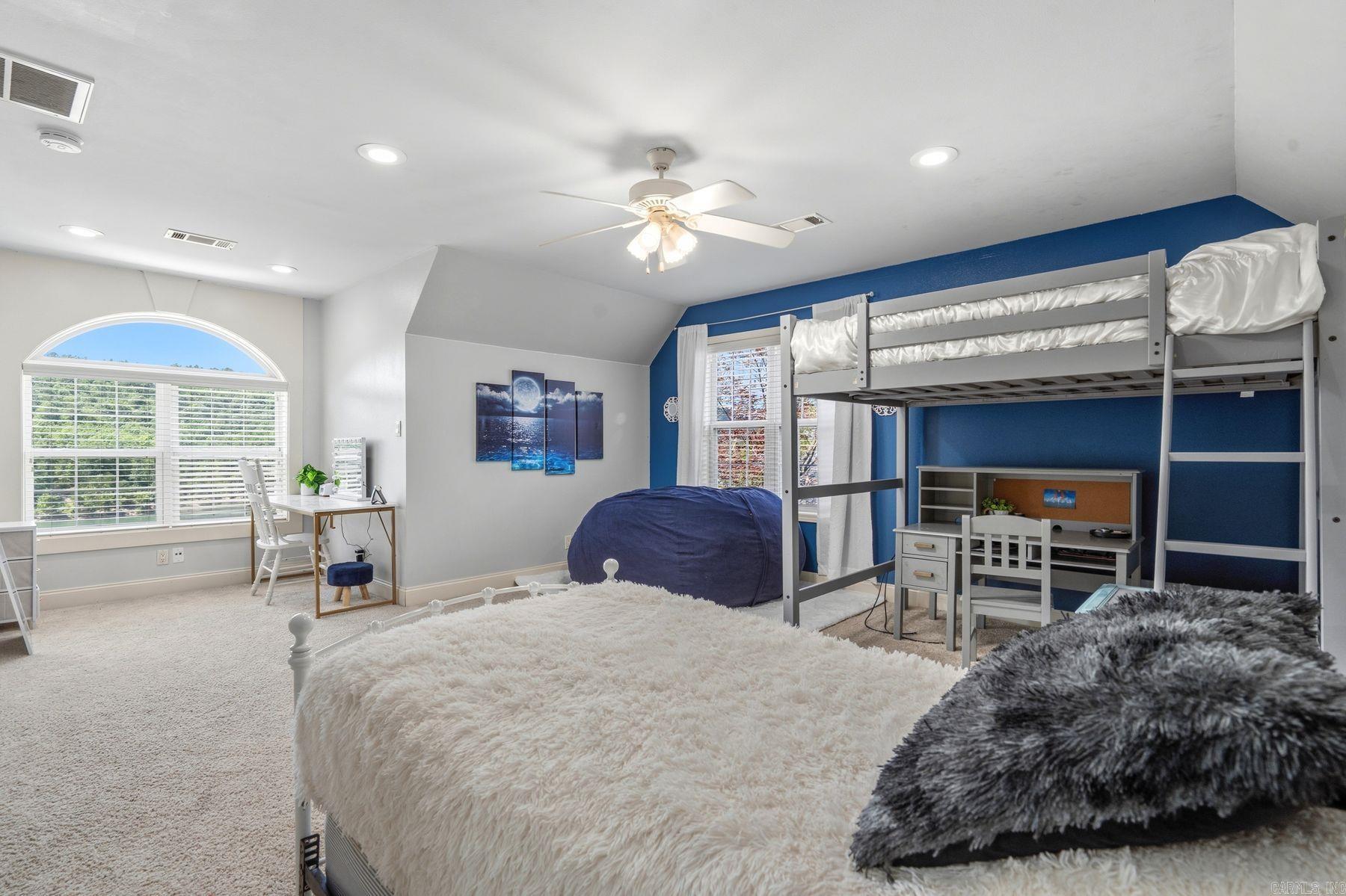 754 Peaceful Valley Road