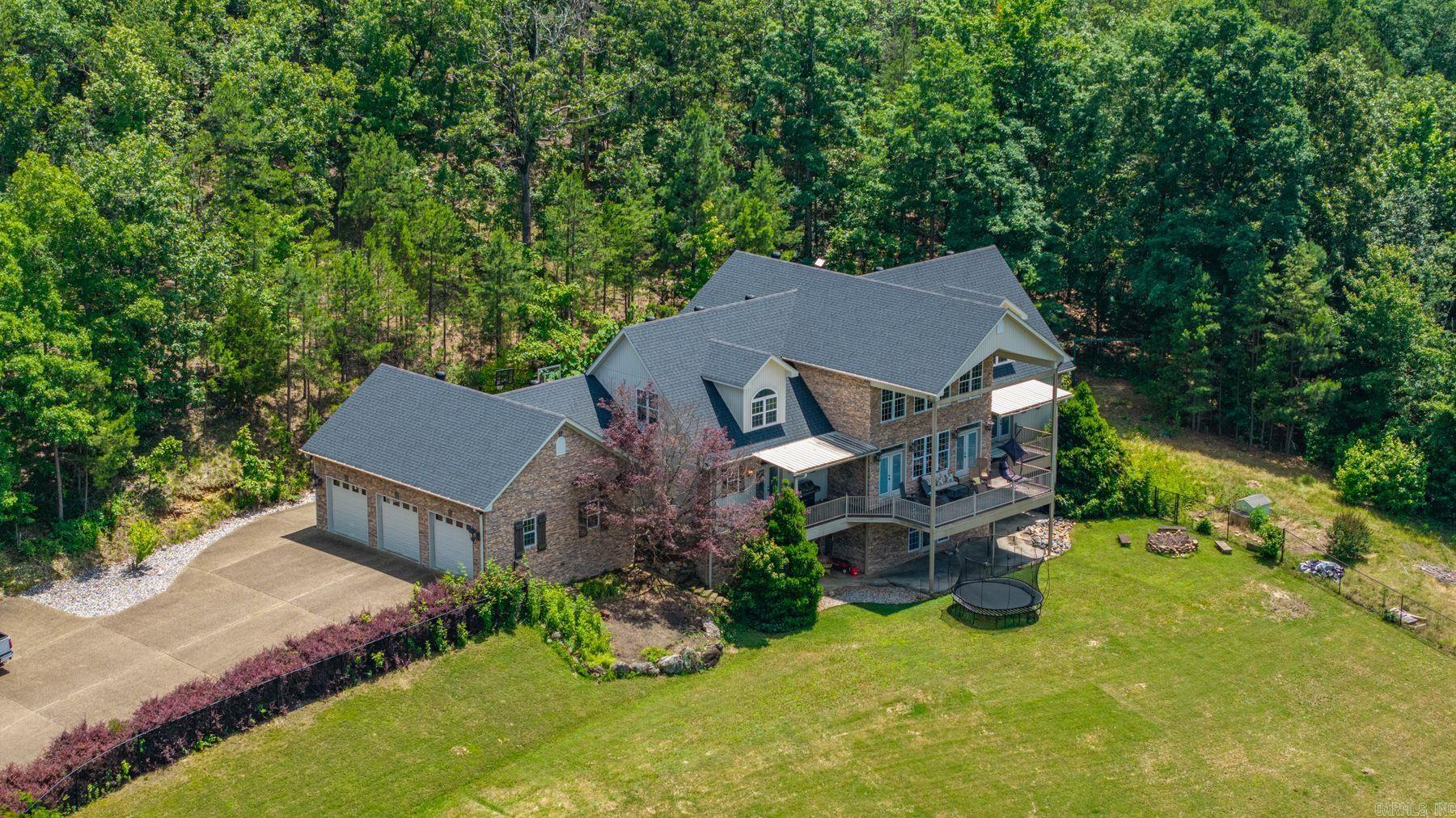 754 Peaceful Valley Road
