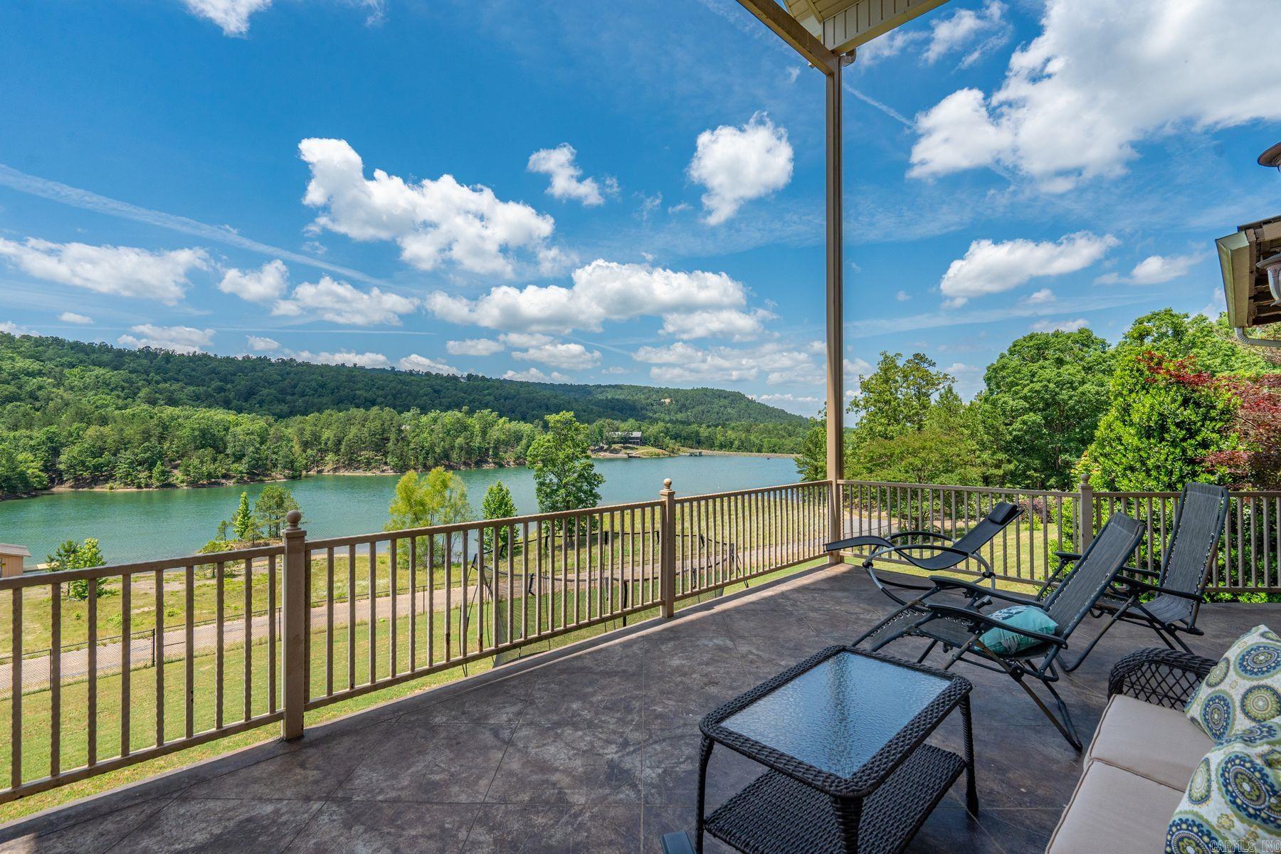 754 Peaceful Valley Road