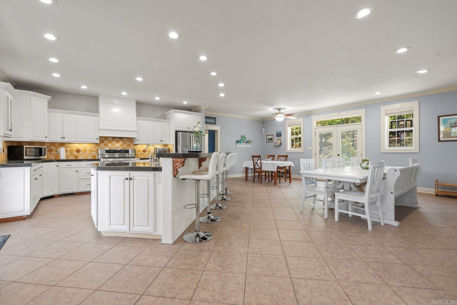 754 Peaceful Valley Road