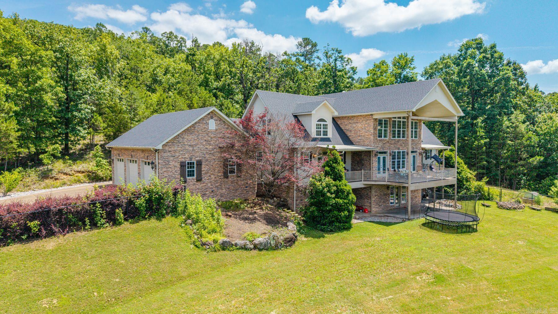 754 Peaceful Valley Road