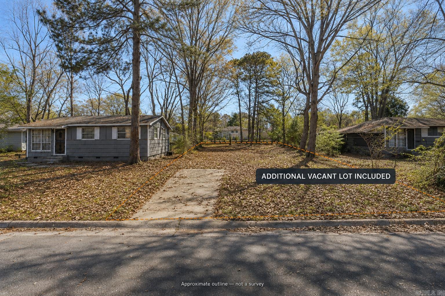 7325 Knollwood Dr