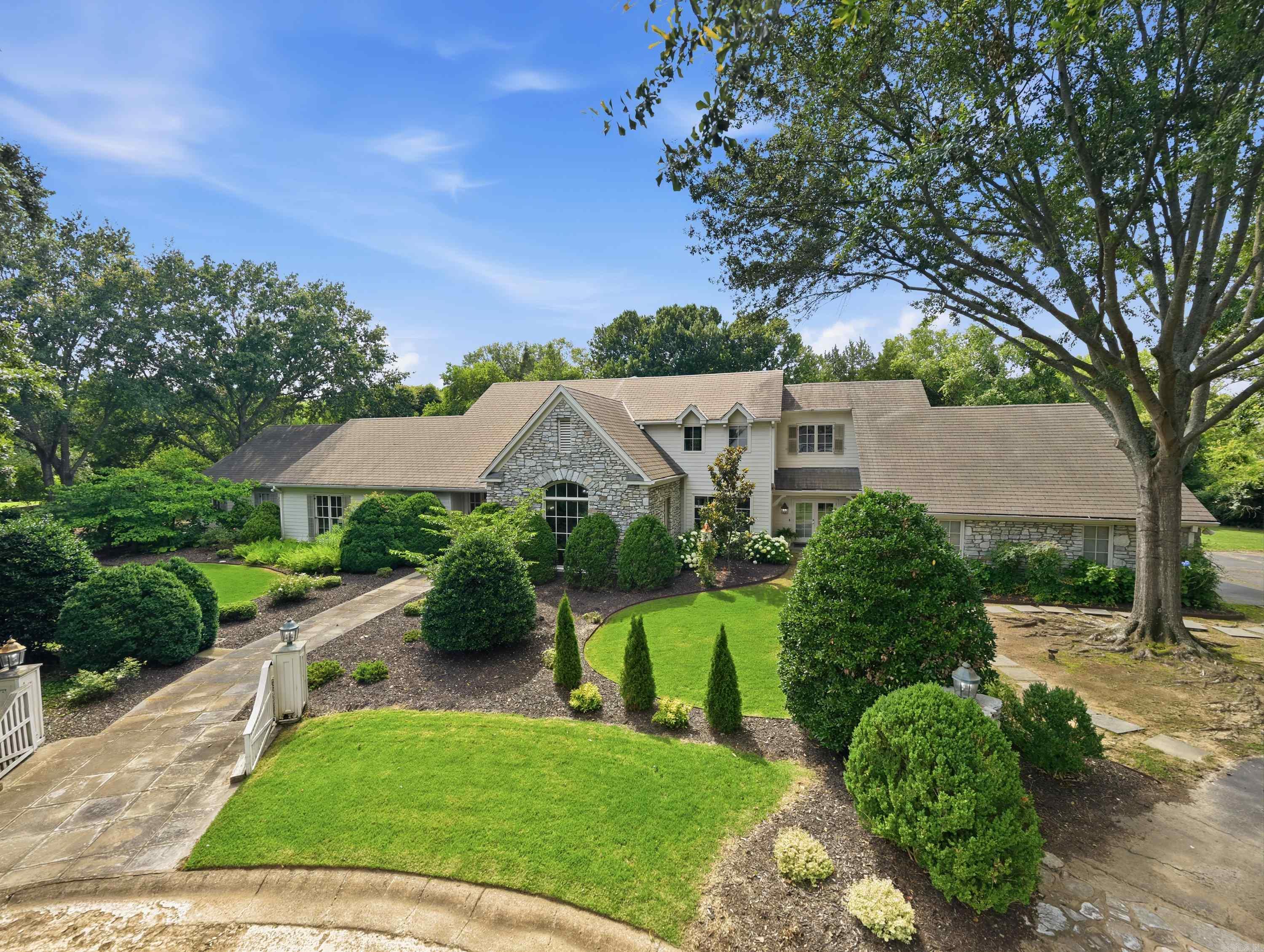2590 Adamsbrooke Drive