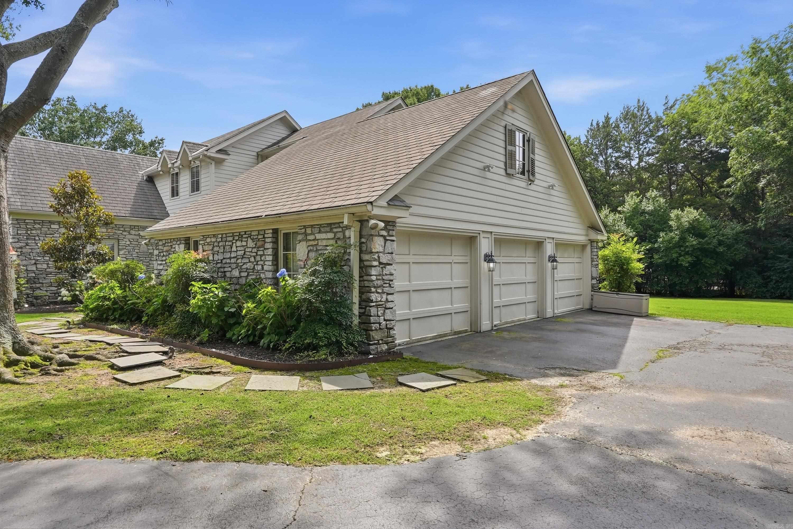 2590 Adamsbrooke Drive