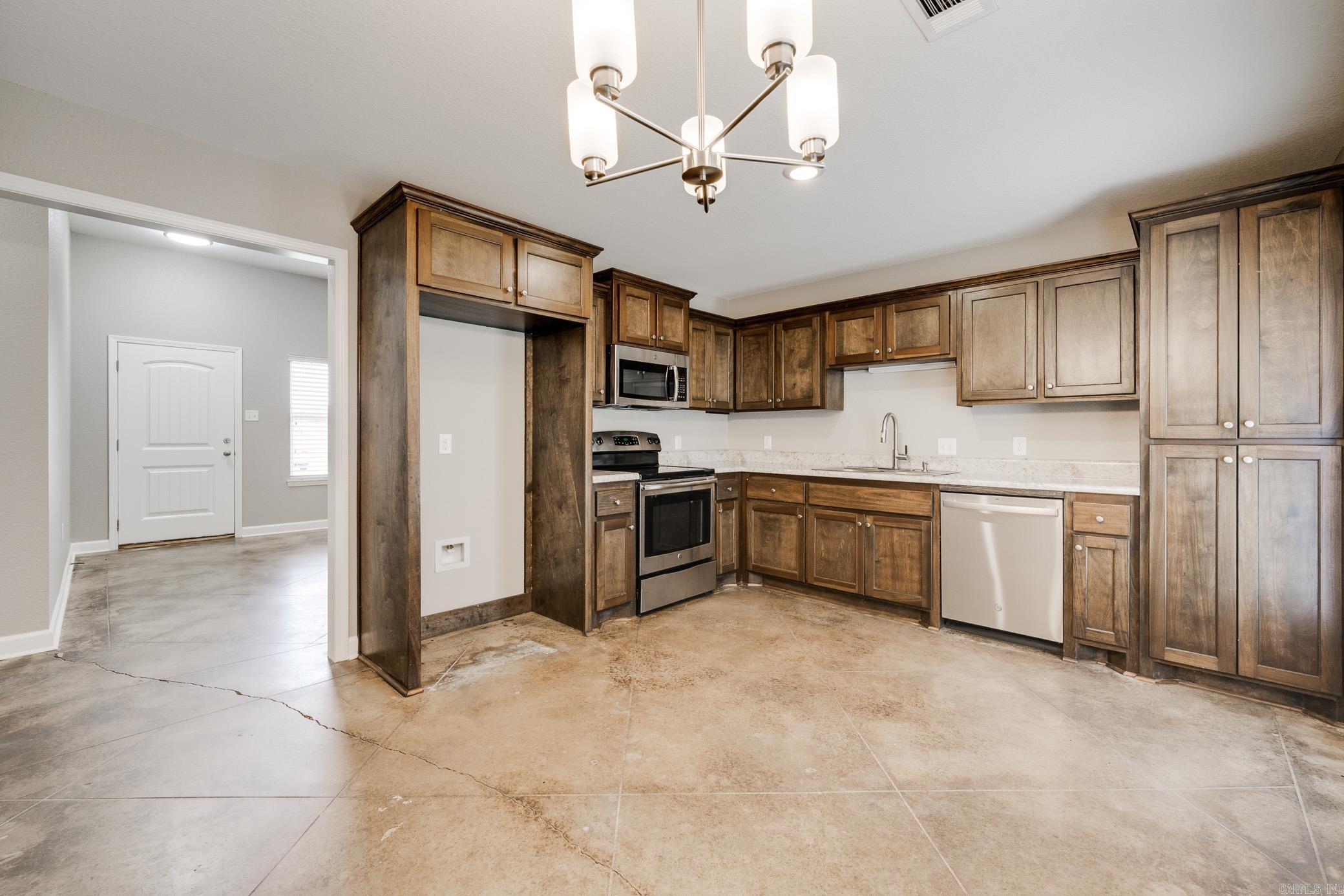 1355 Acuff Lane