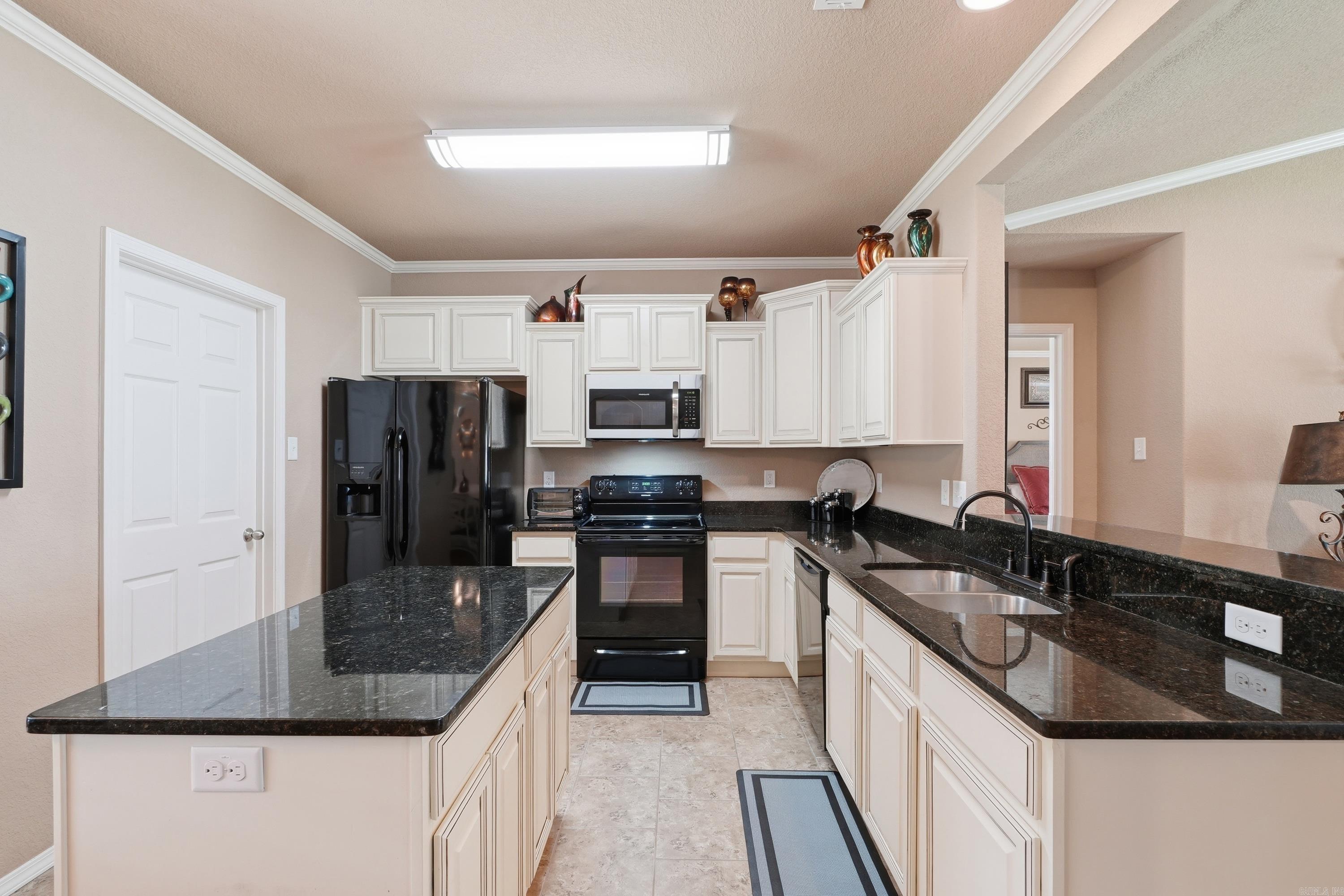 1107 Crossing Loop