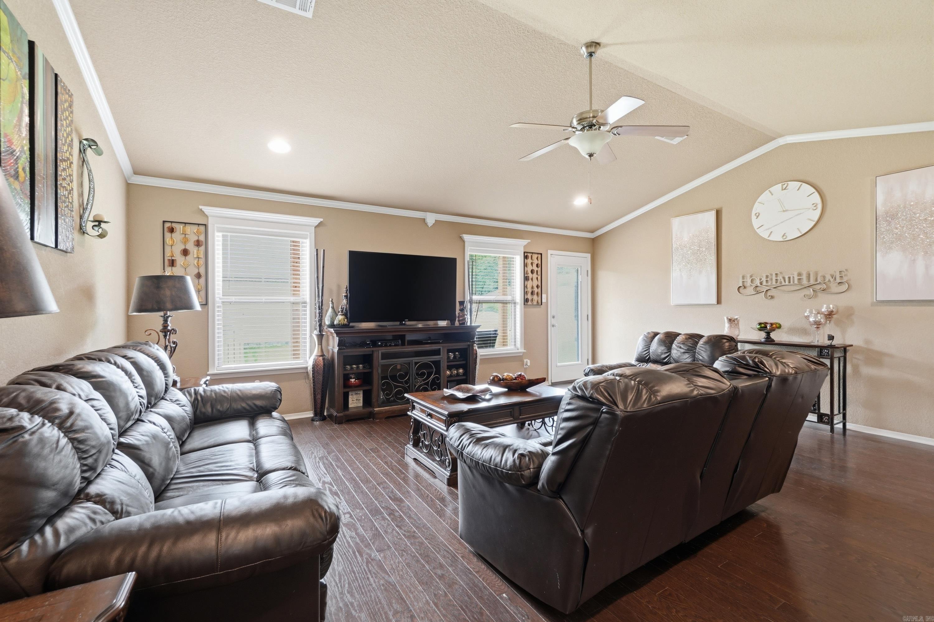 1107 Crossing Loop