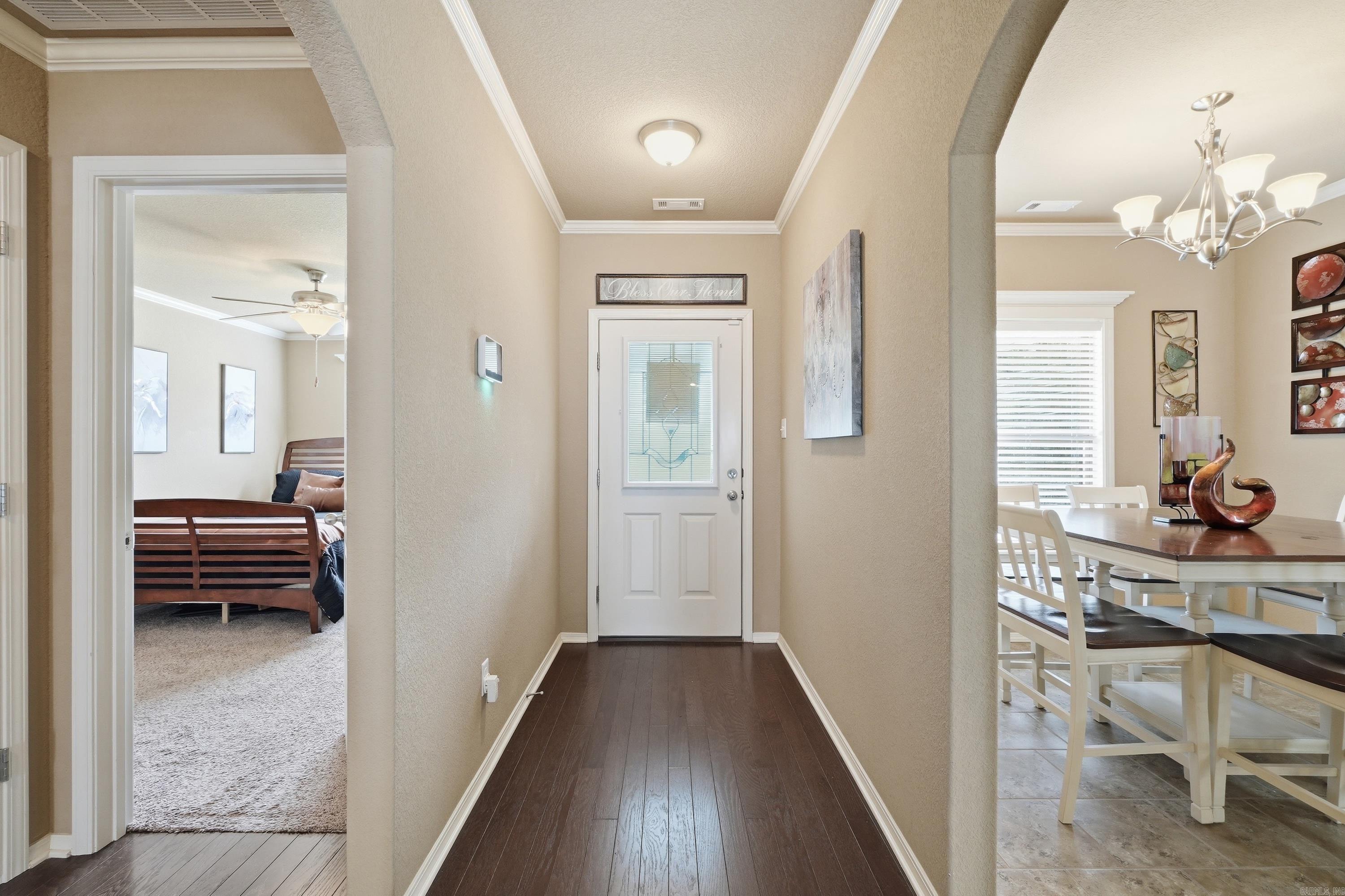 1107 Crossing Loop