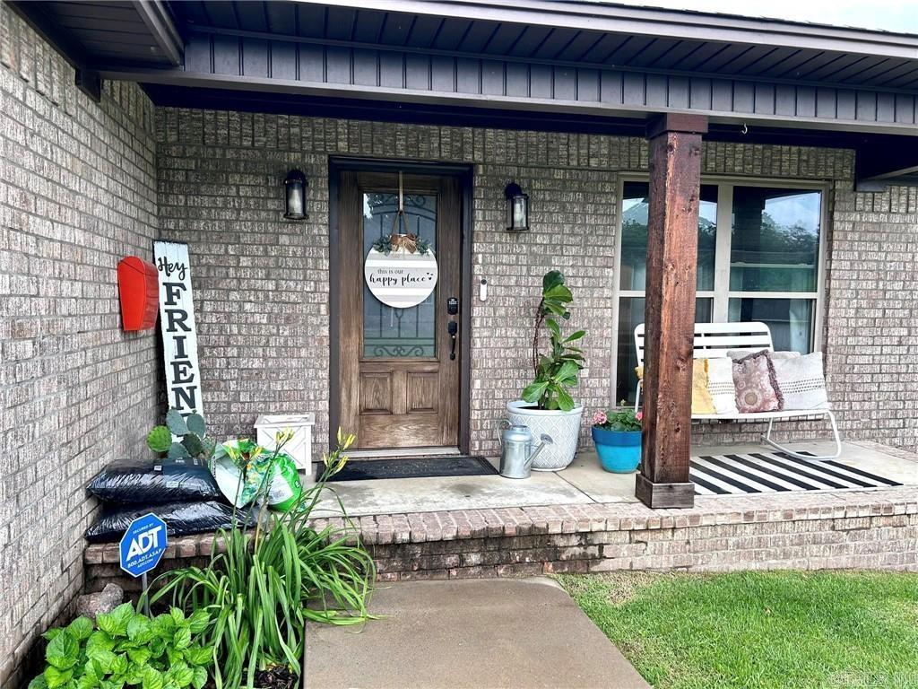 1209 E Date St