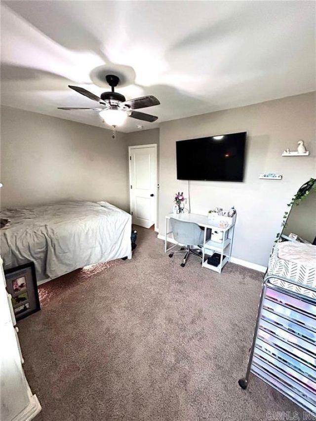 1209 E Date St