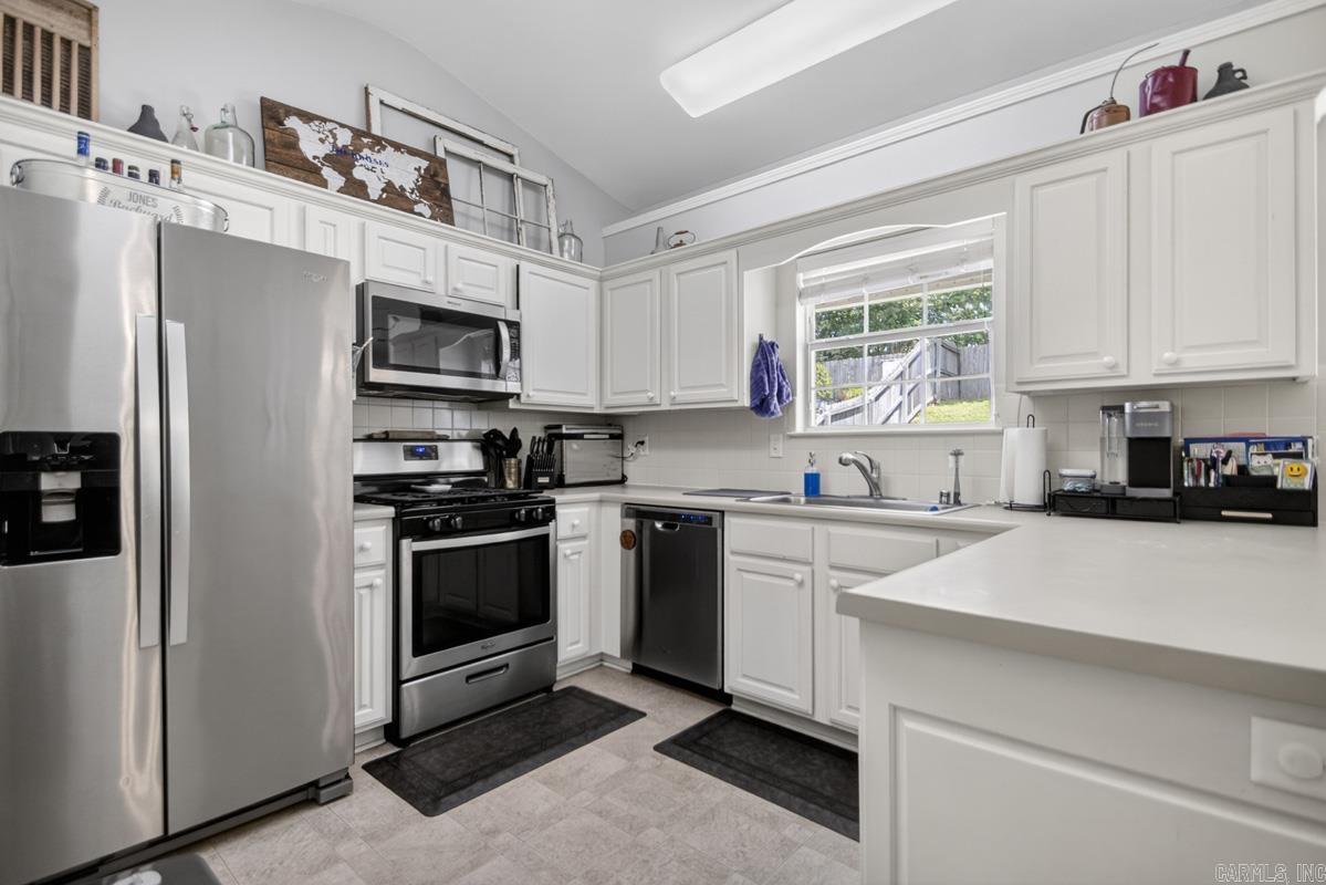 900 Elkhart Loop