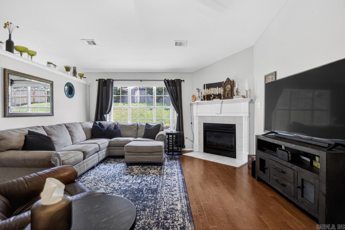 900 Elkhart Loop