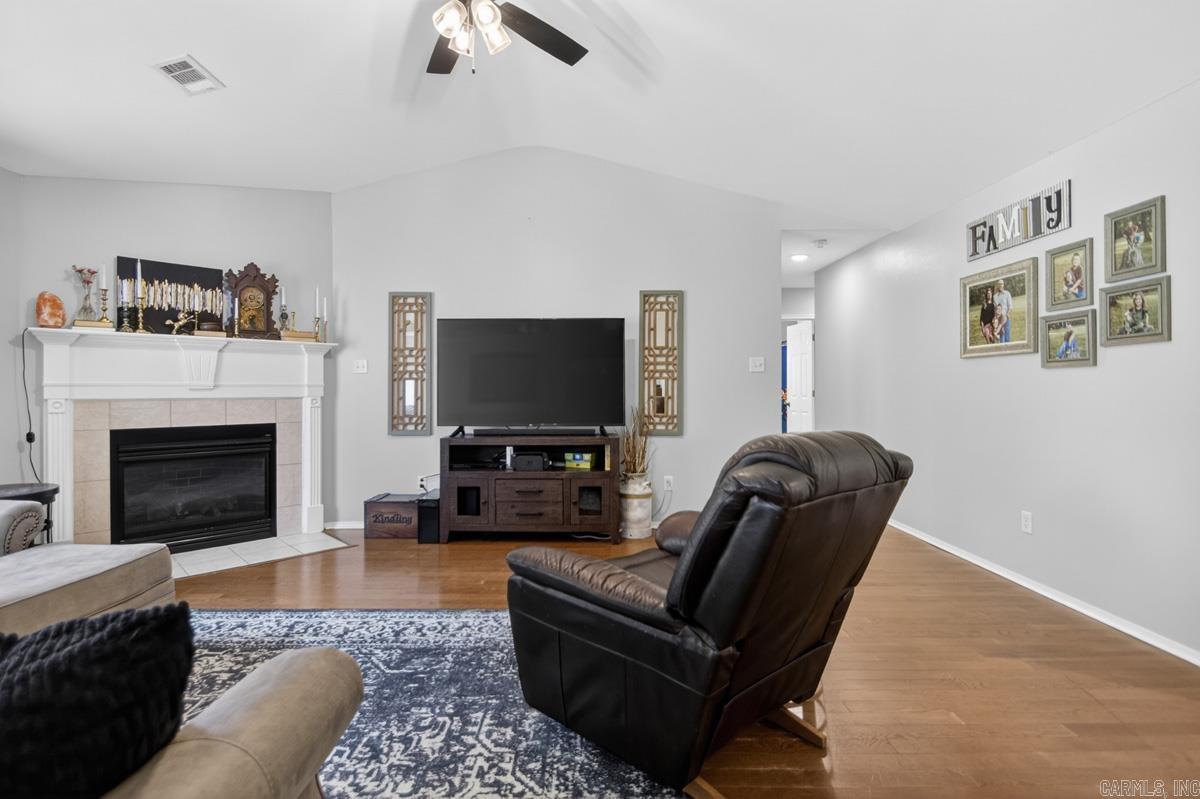 900 Elkhart Loop