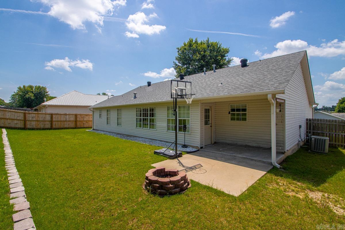 900 Elkhart Loop