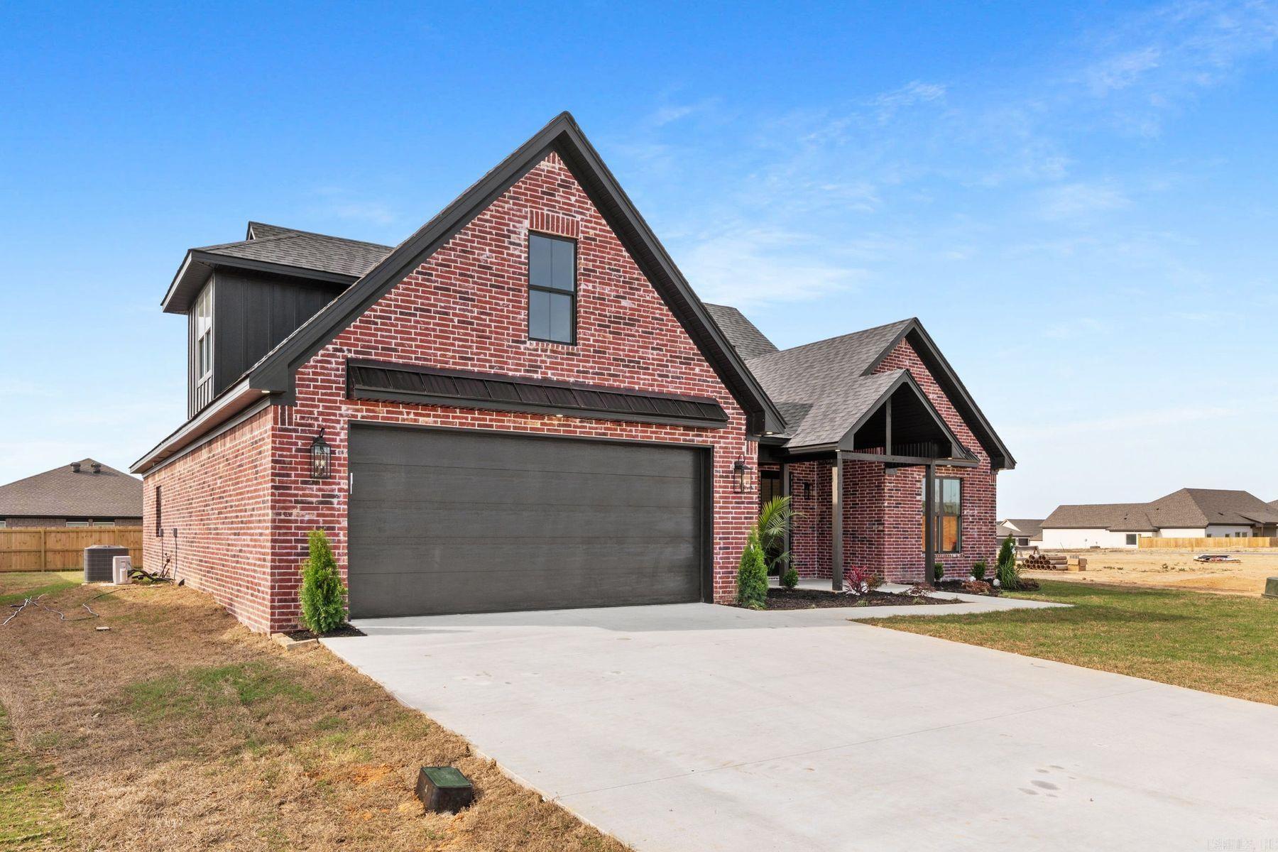 21081 Kinsley Lane