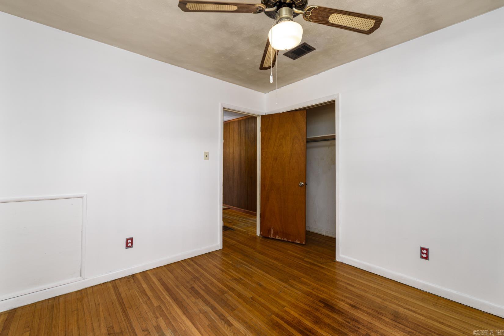 6 Dunfrettin Place