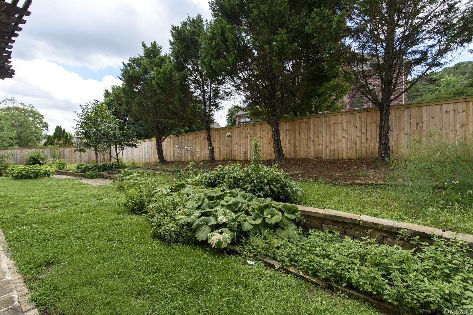 139 Courts Lane