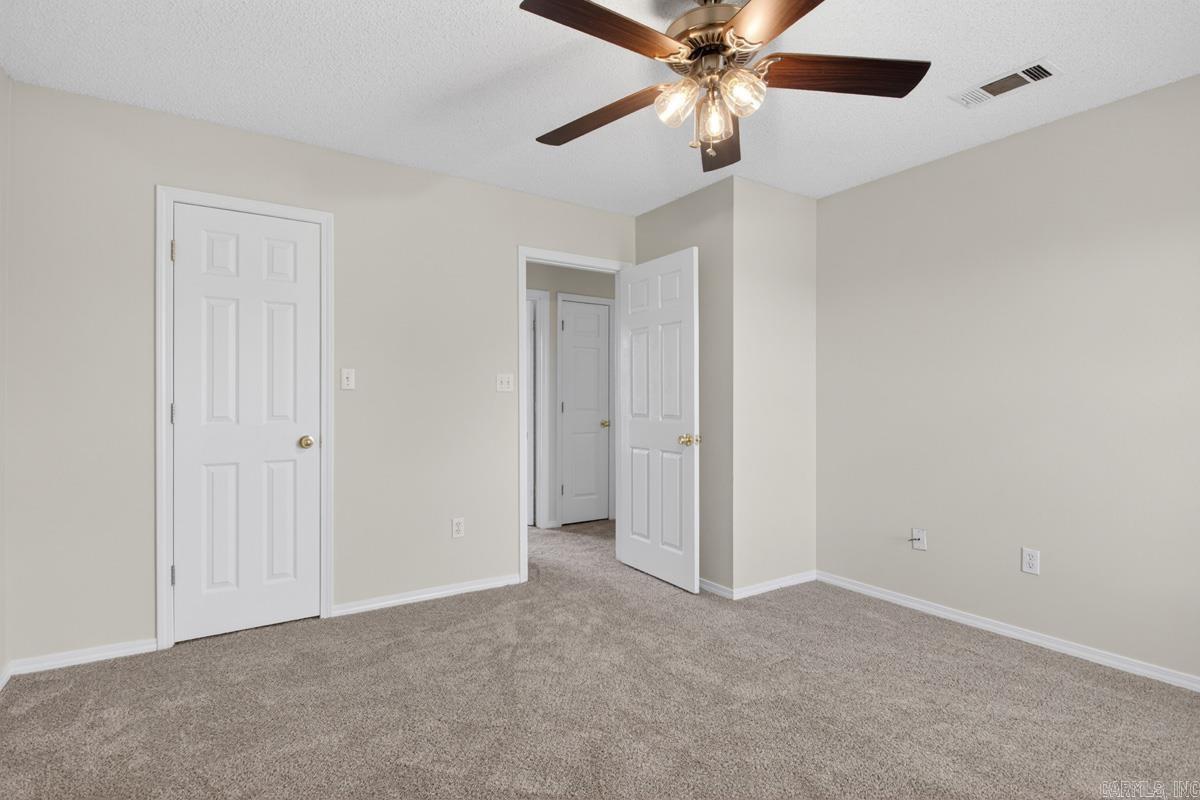 13825 Ridge Crest Drive