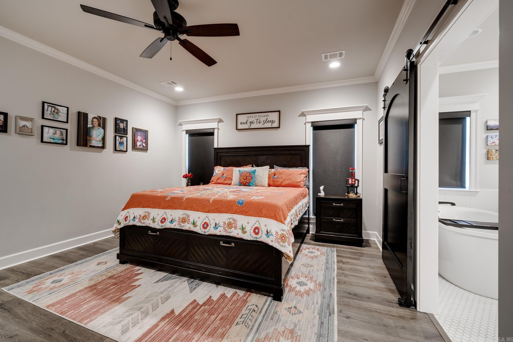 1895 Indigo Cove