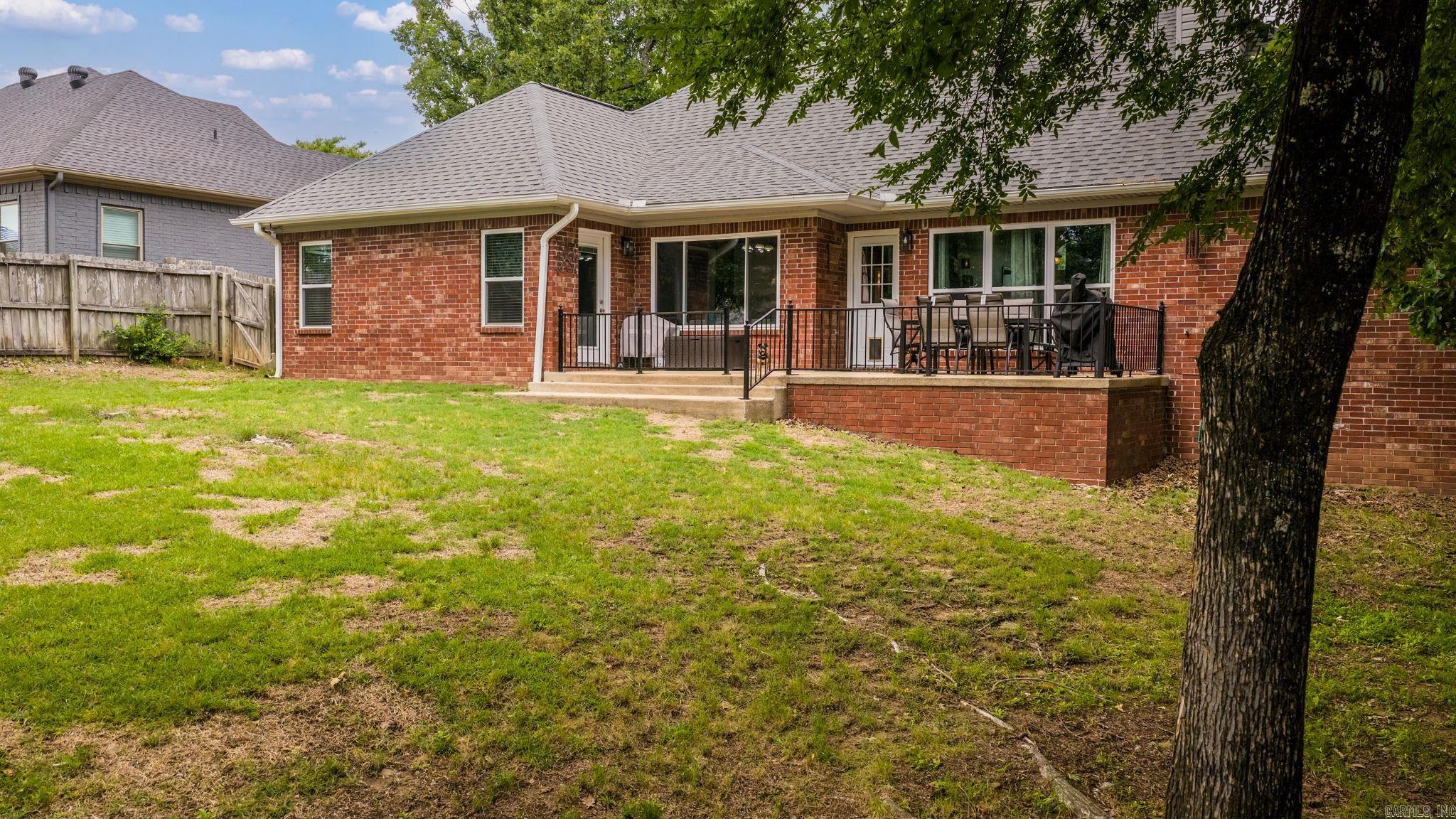 27 Winona Drive